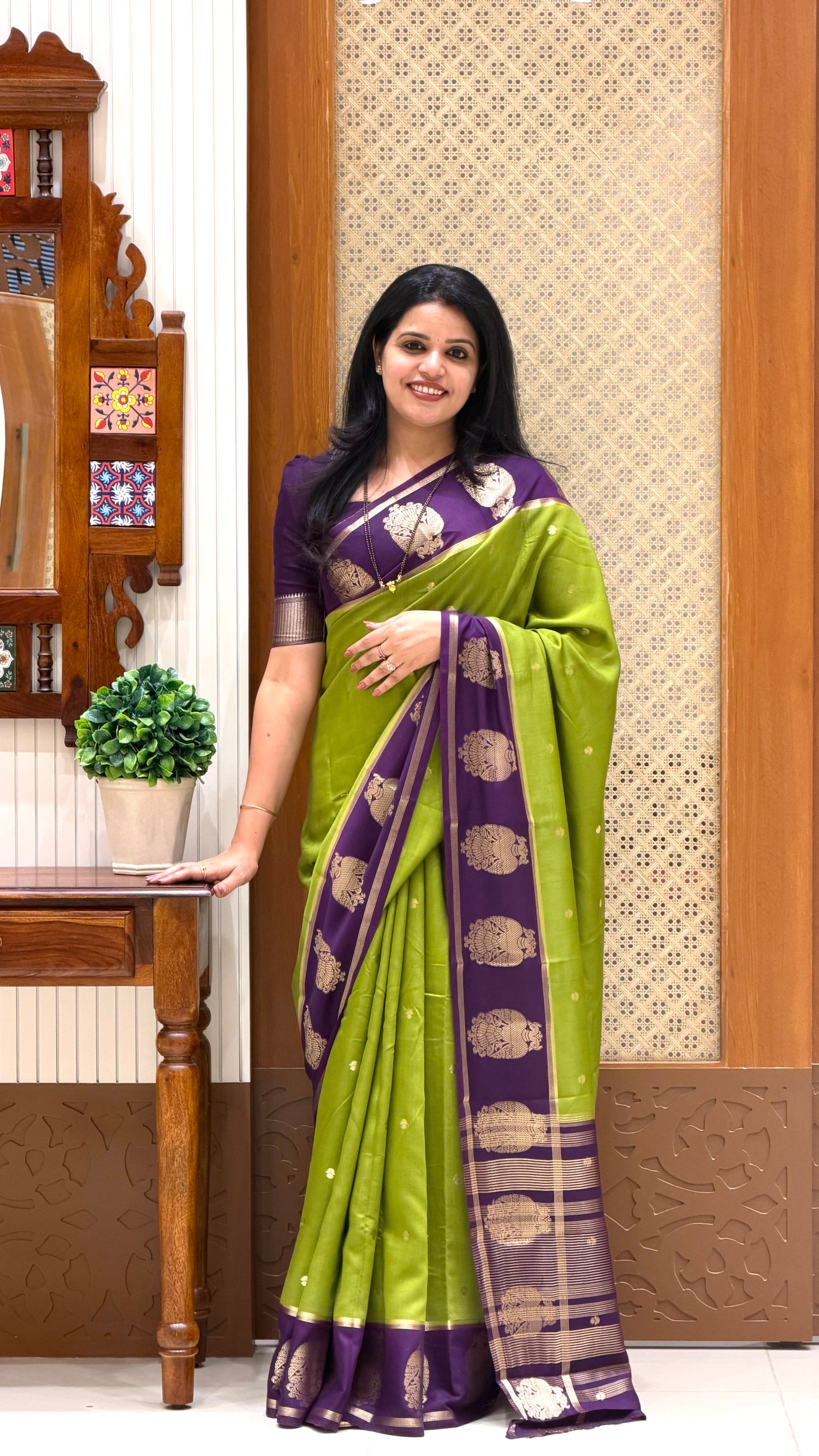 SUV4797-PARROTGREEN WITH PURPLE