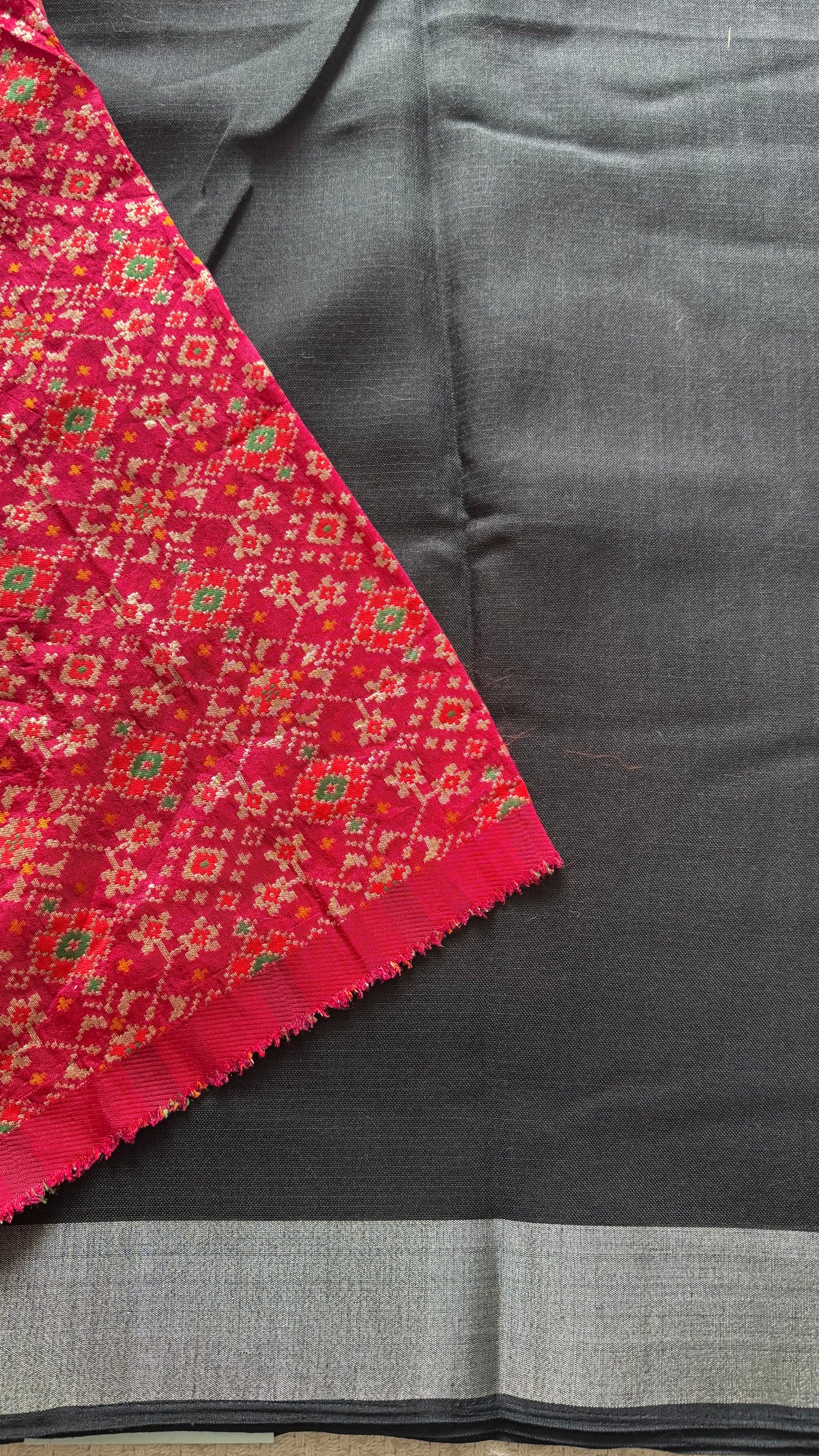 LINEN COTTON SAREE SUV5940-BLACK