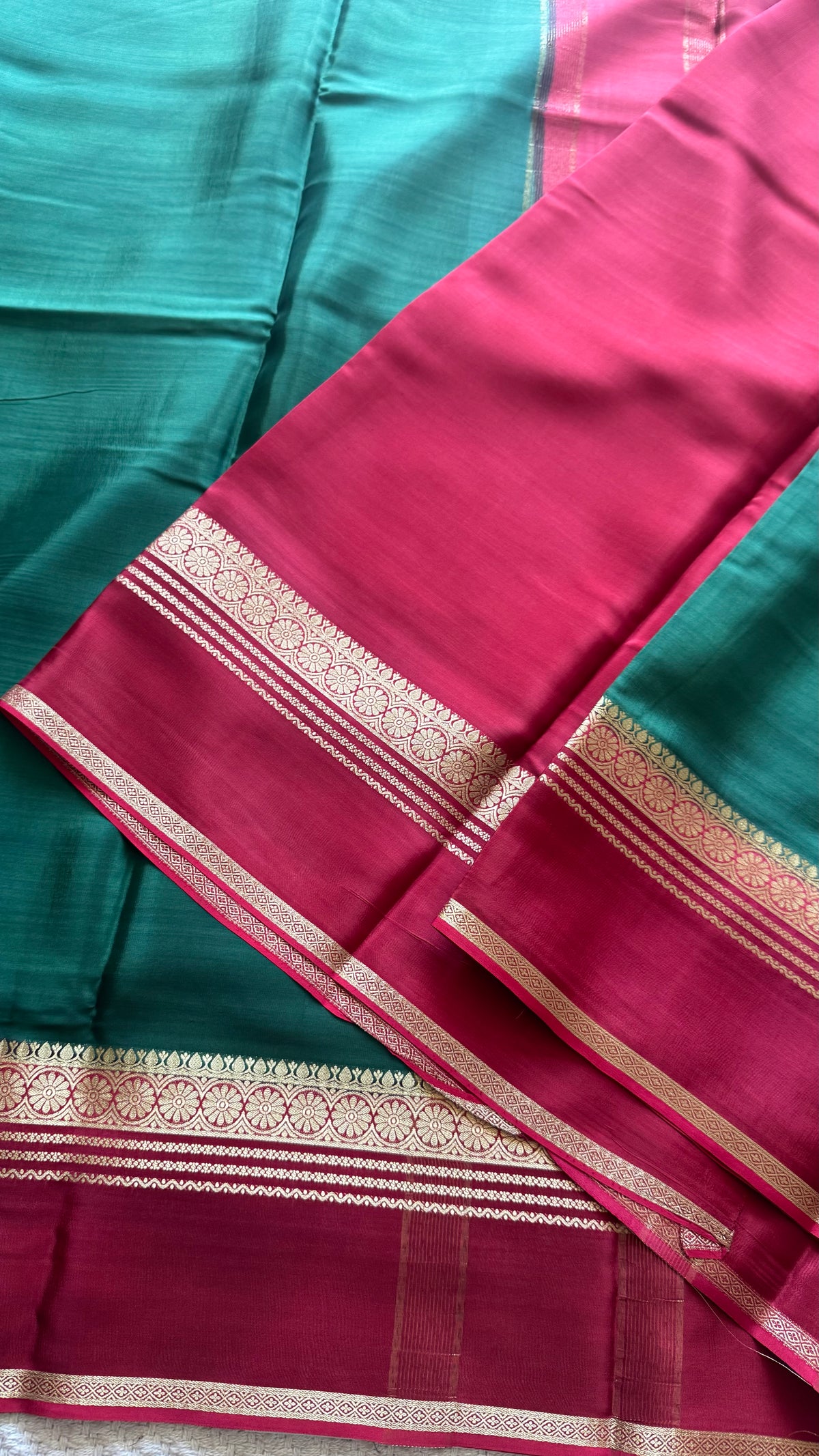 MYSORE CREPE 01 SUV5792-BOTTLEGREEN