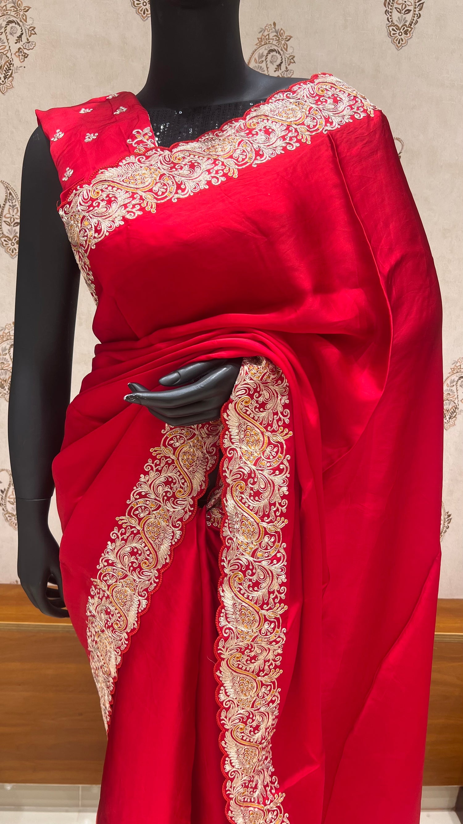 SUV4610-RED