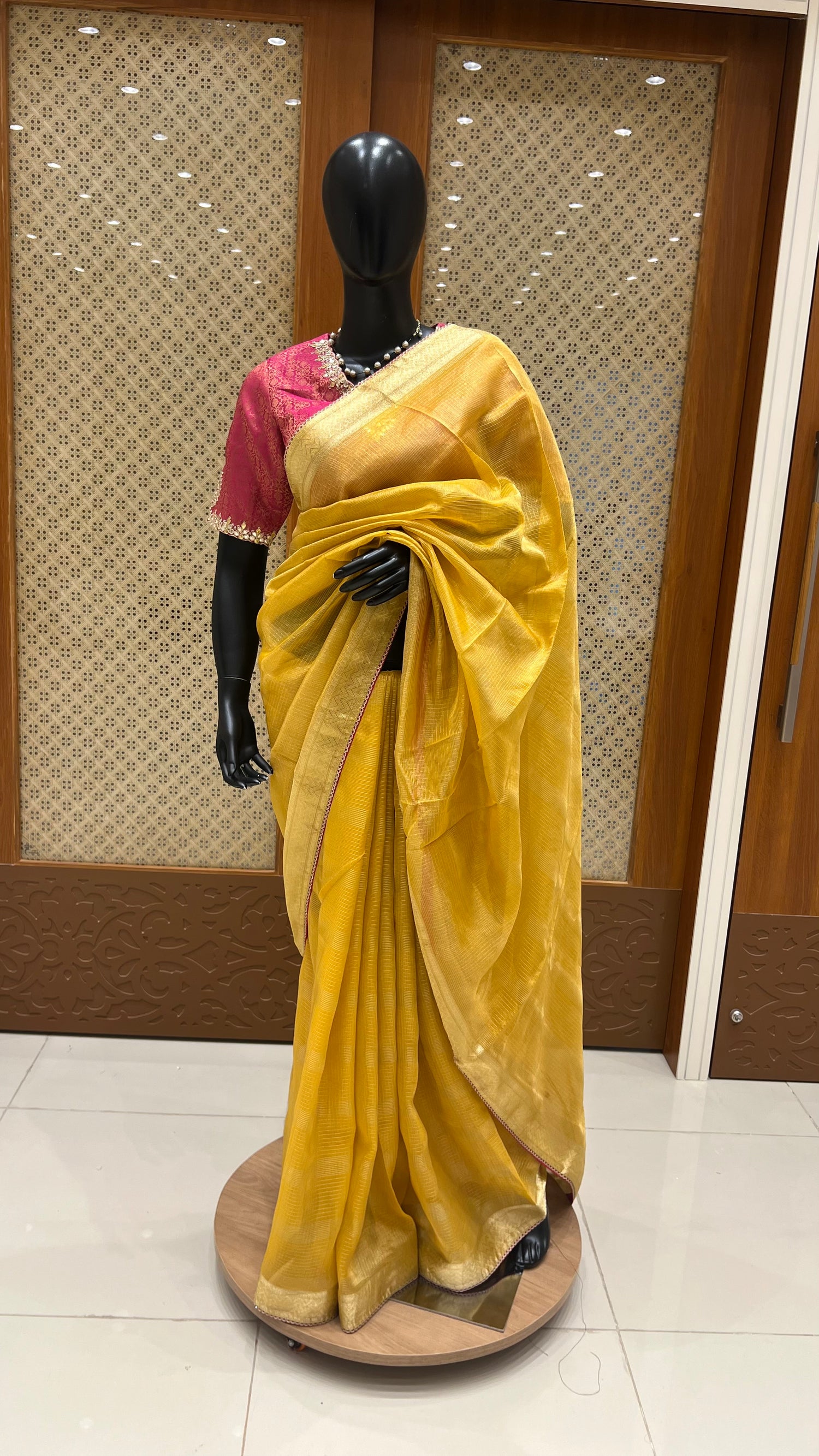 SUV4606-YELLOW