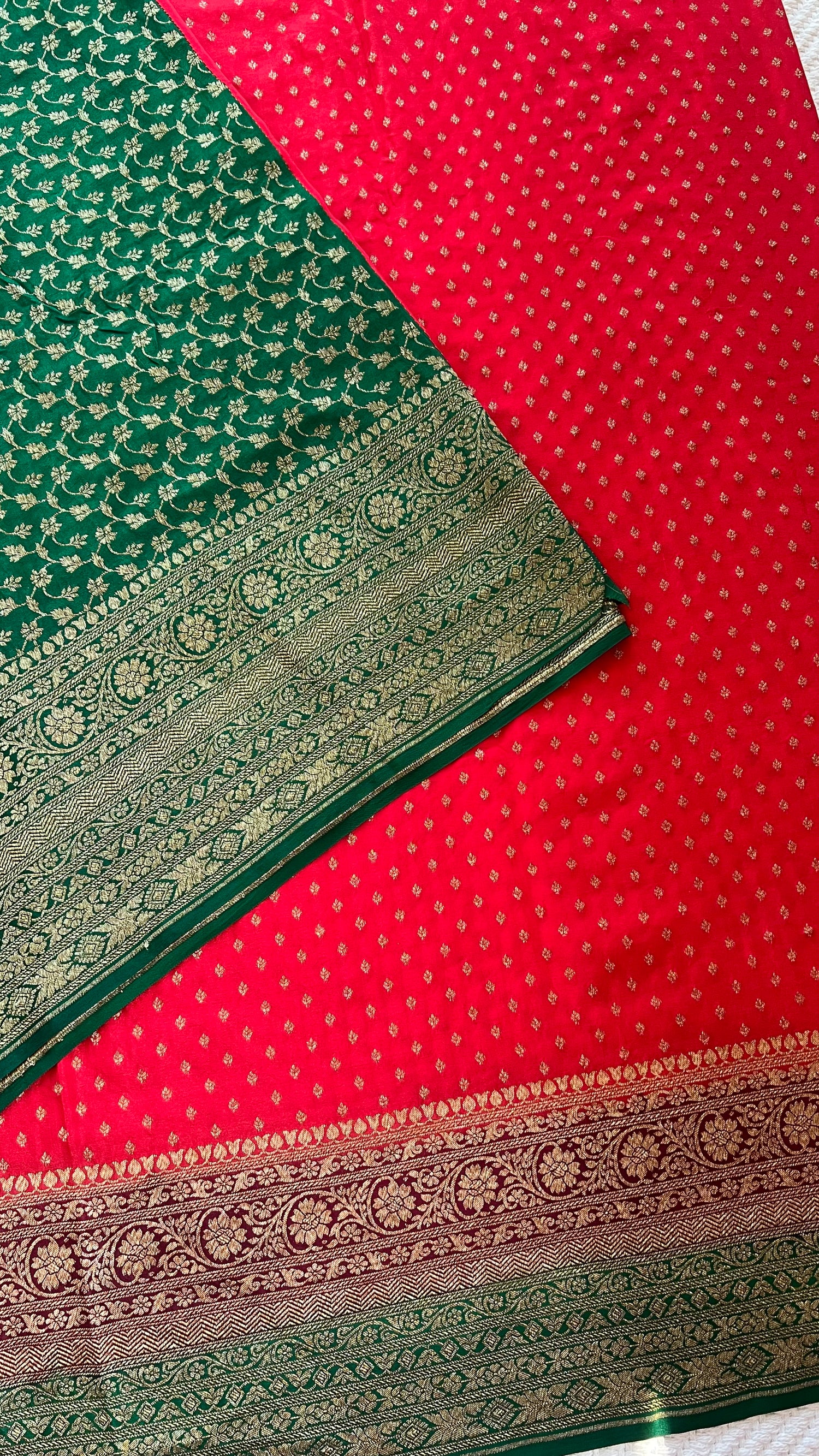 PSUV31 - RED WITH GREEN PURE CREPE SILK SAREE