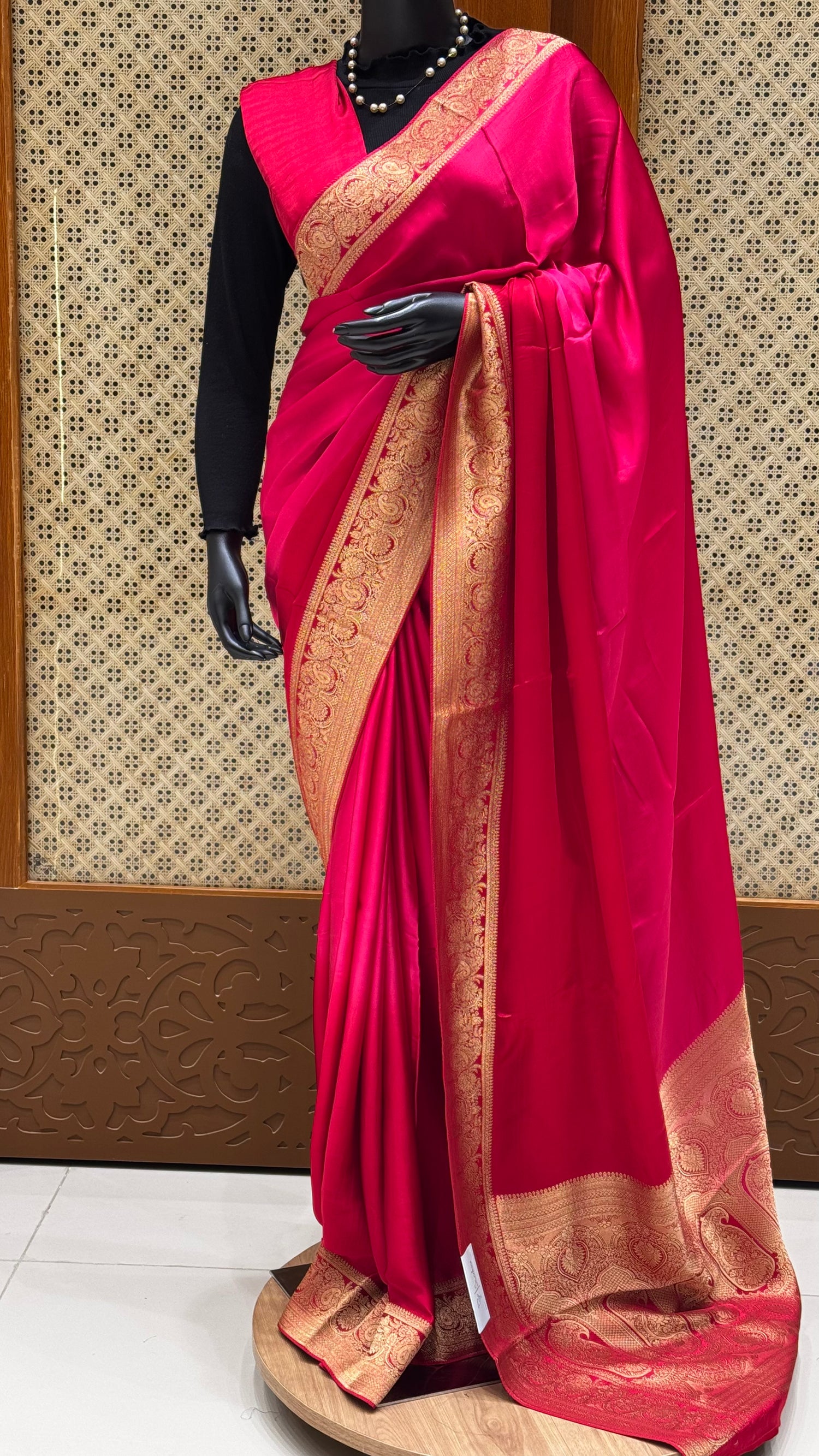 SUV4407-PINK WITH RED