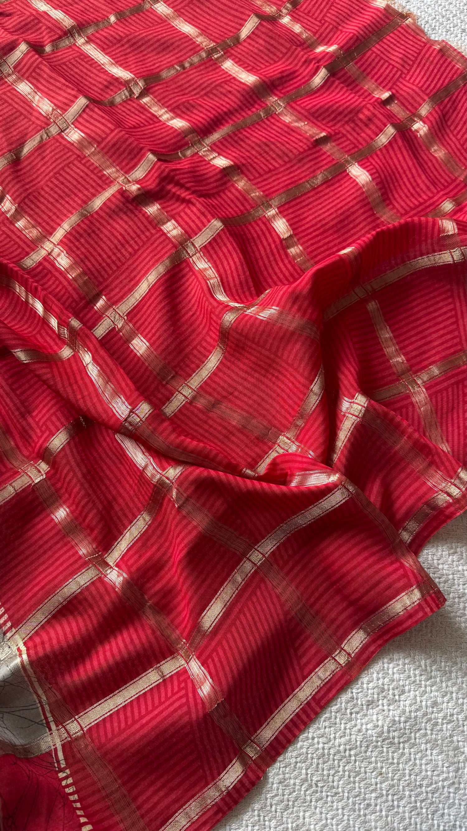 SUV4522-RED