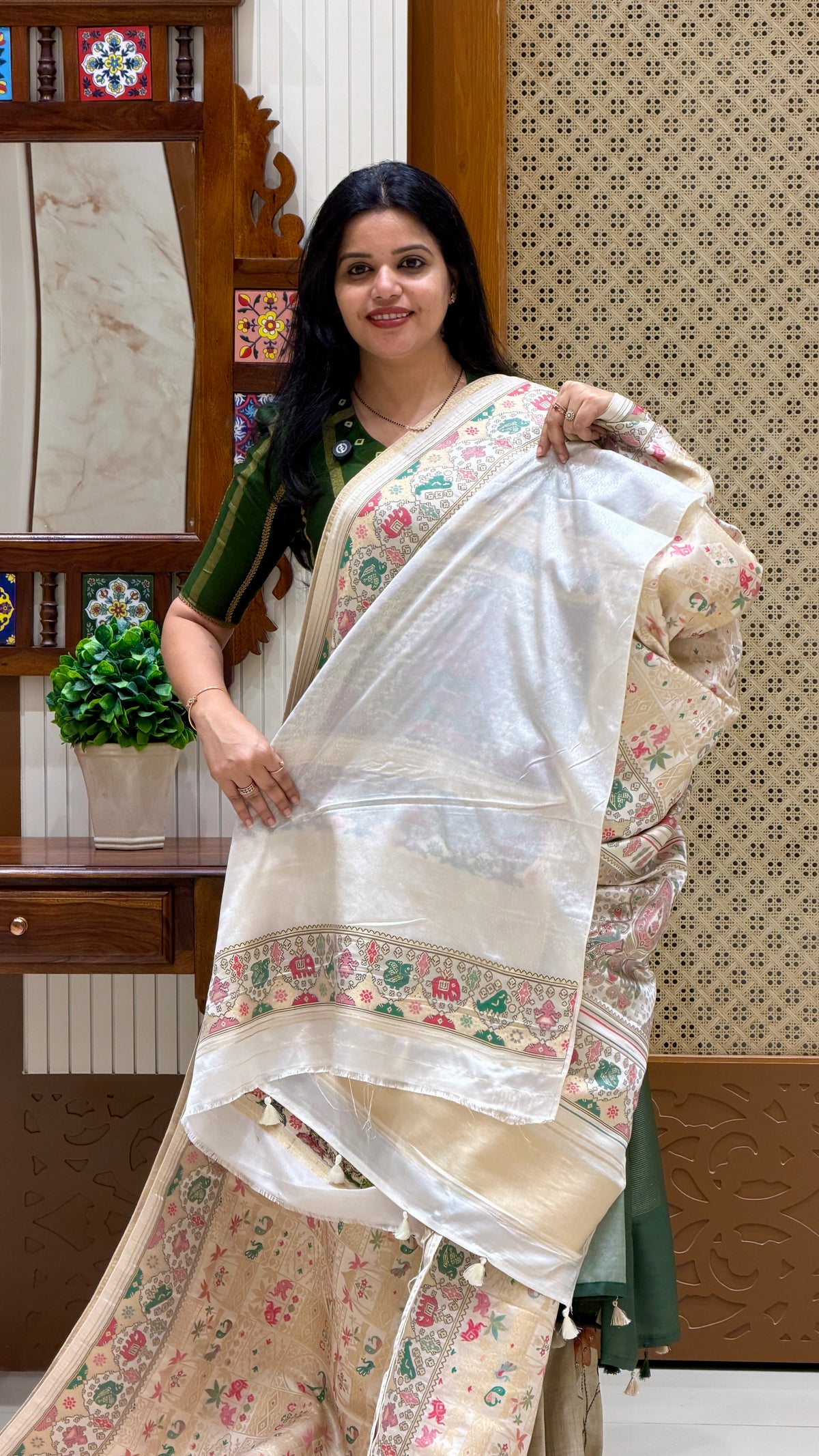 SATIN CREPE SUV5468-WHITE