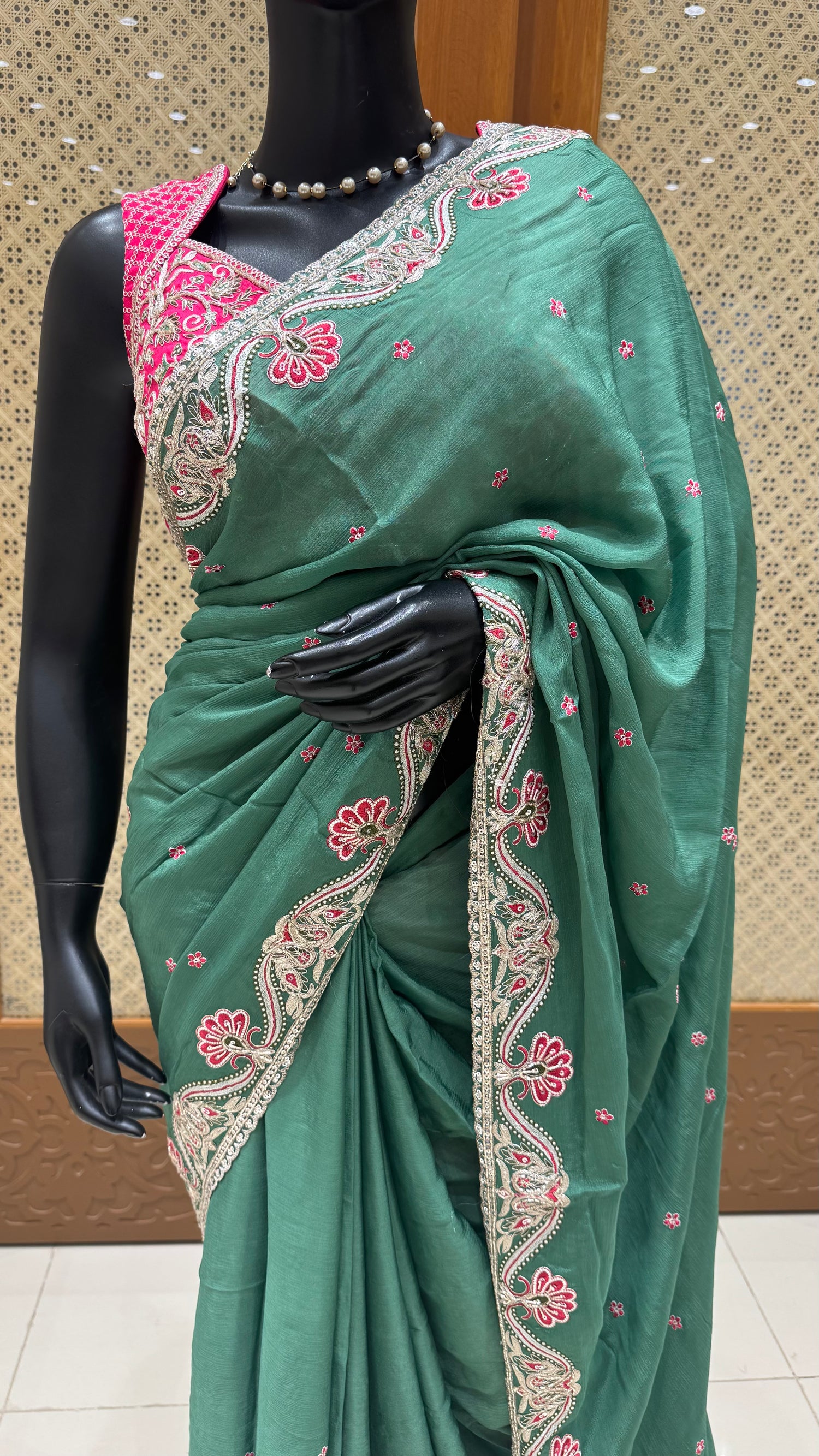SUV4684-GREEN WITH PINK