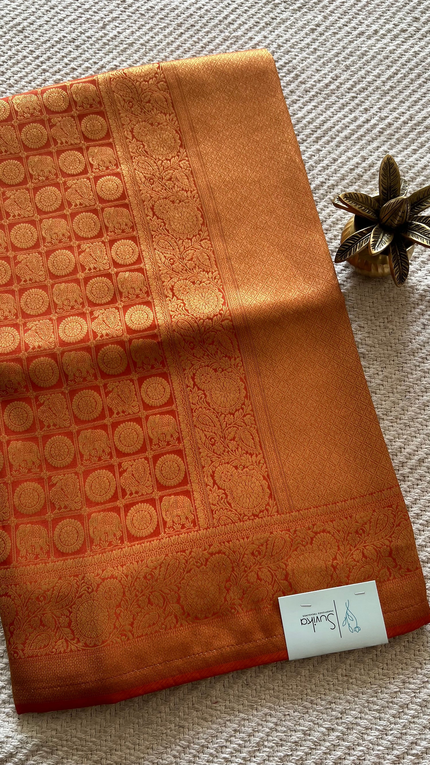 SUV4557-ORANGE