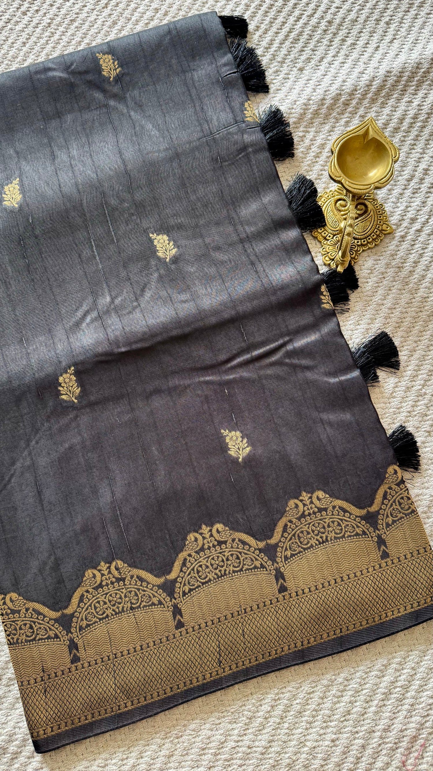 CREPE SILK SAREE SUV5646-BLACK