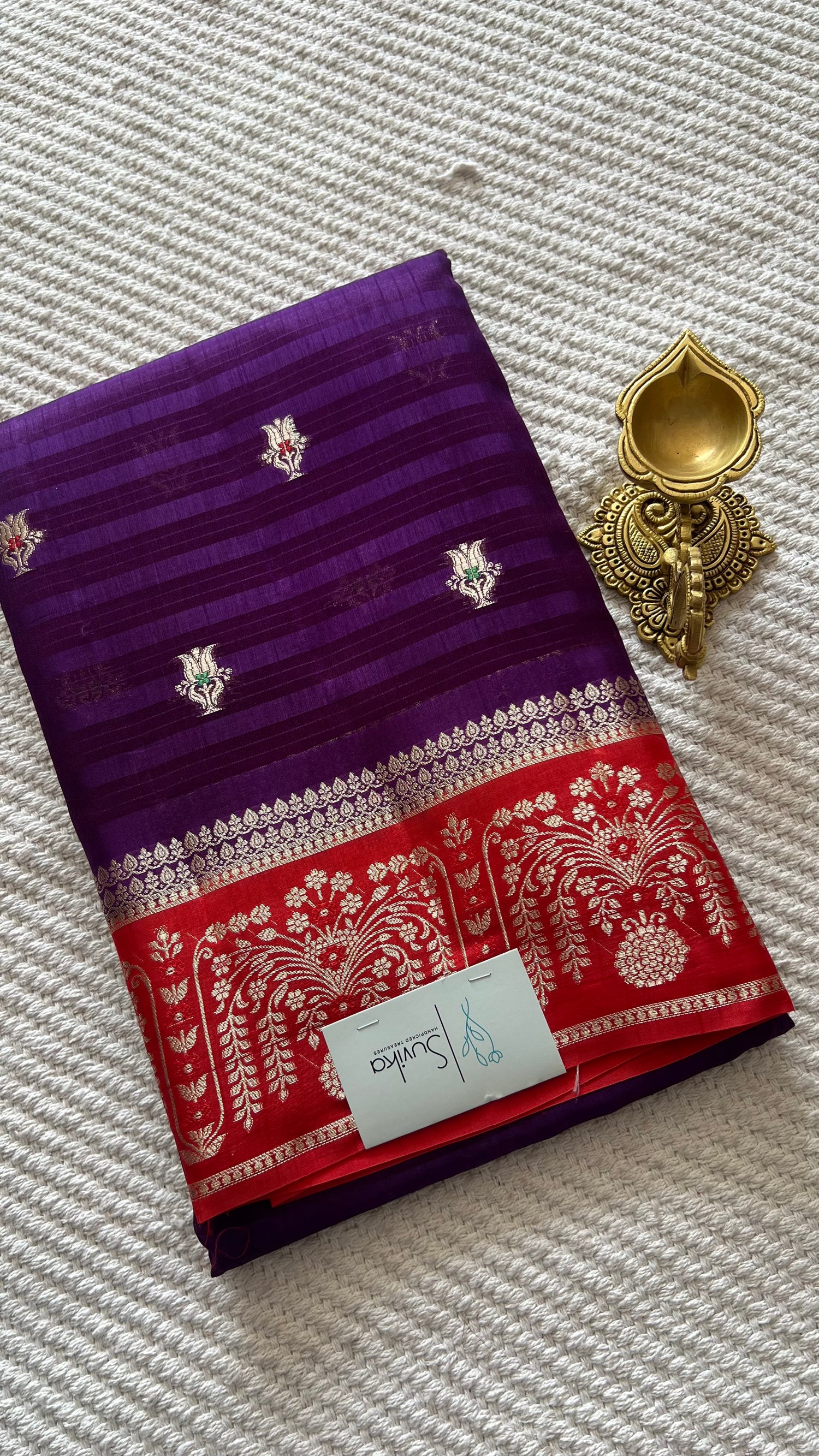 SUV4145-PURPLE WITH RED