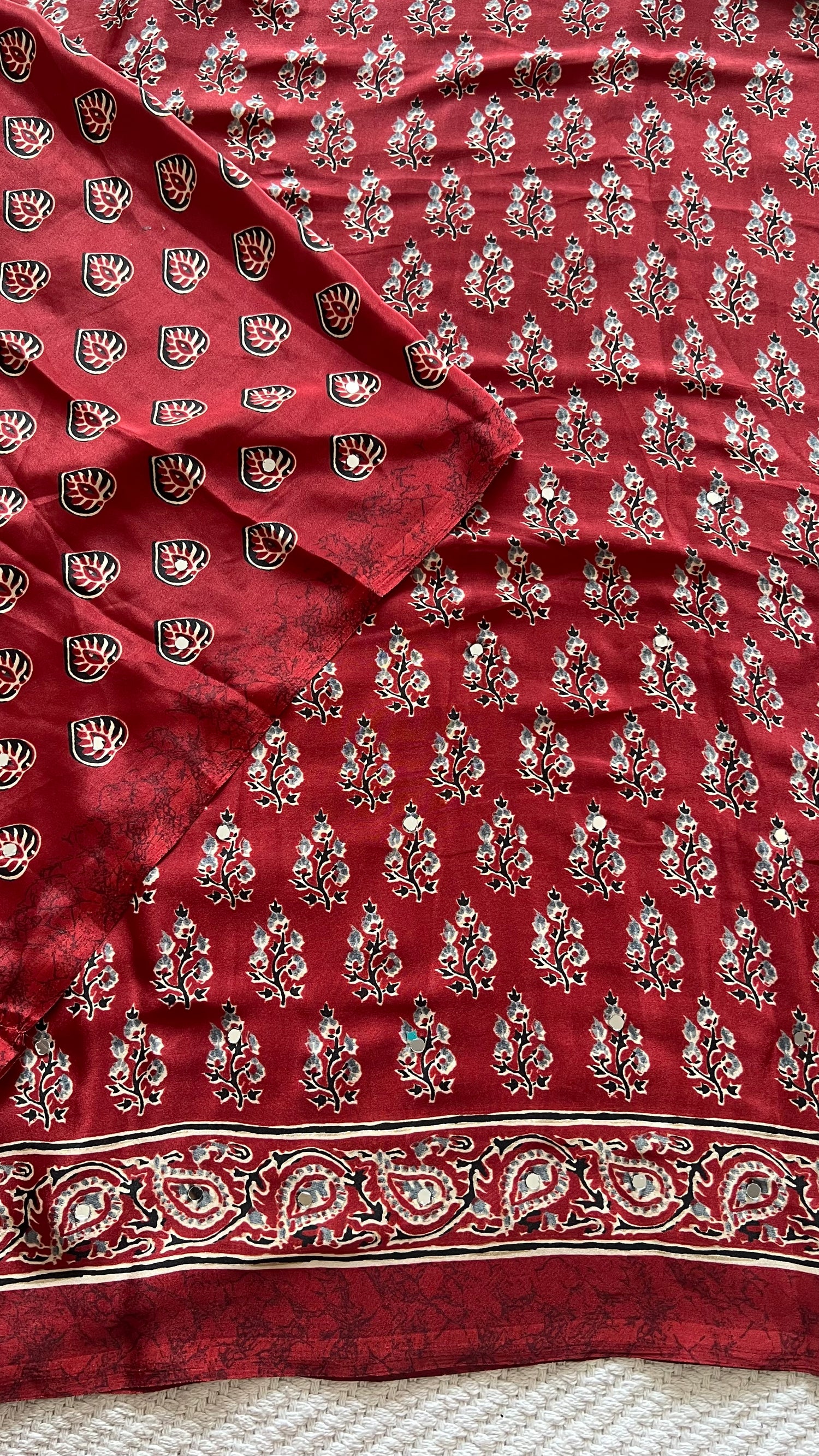 SUV4495-RED