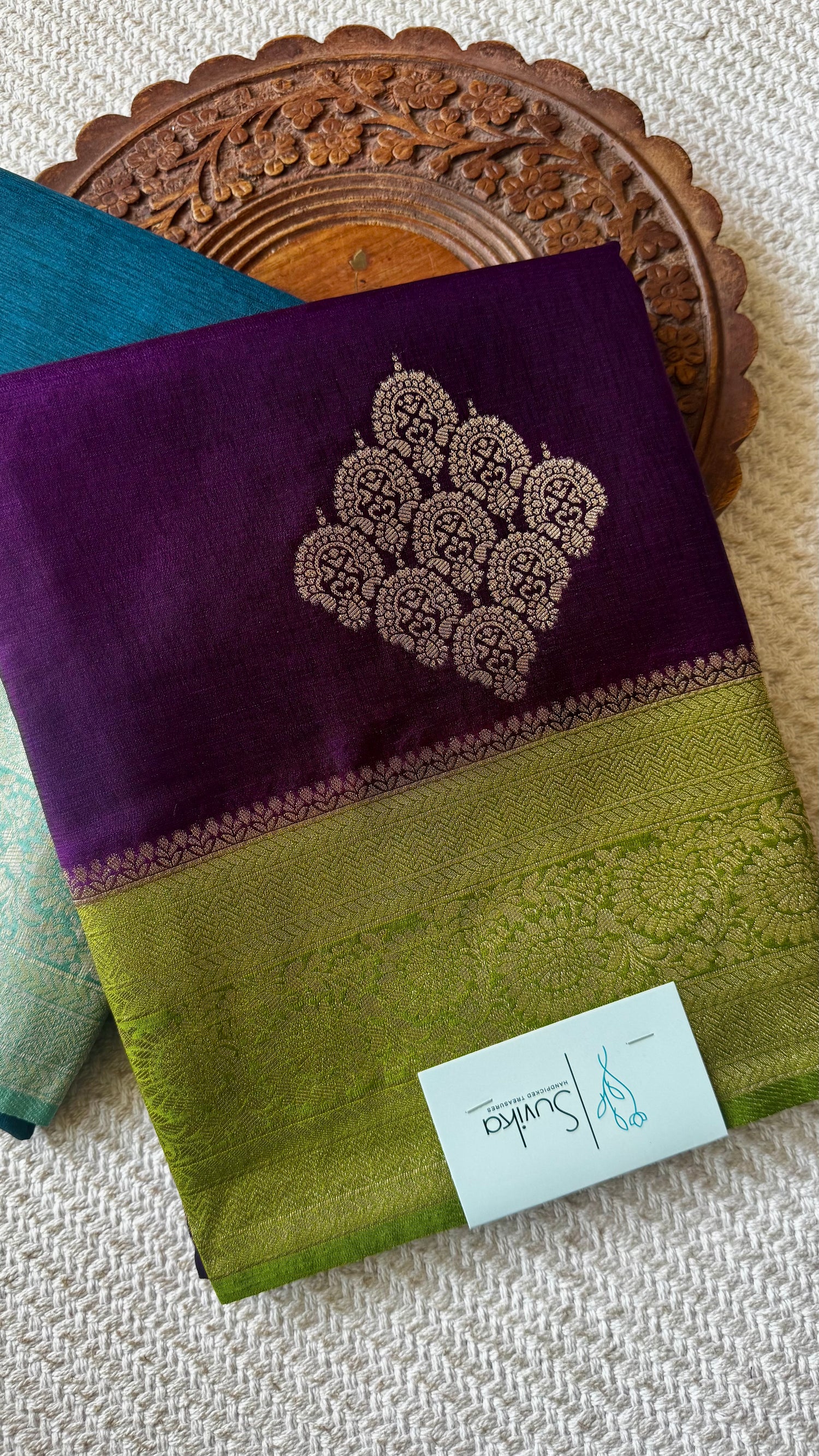 SUV4378-PURPLE WITH PARROTGREEN
