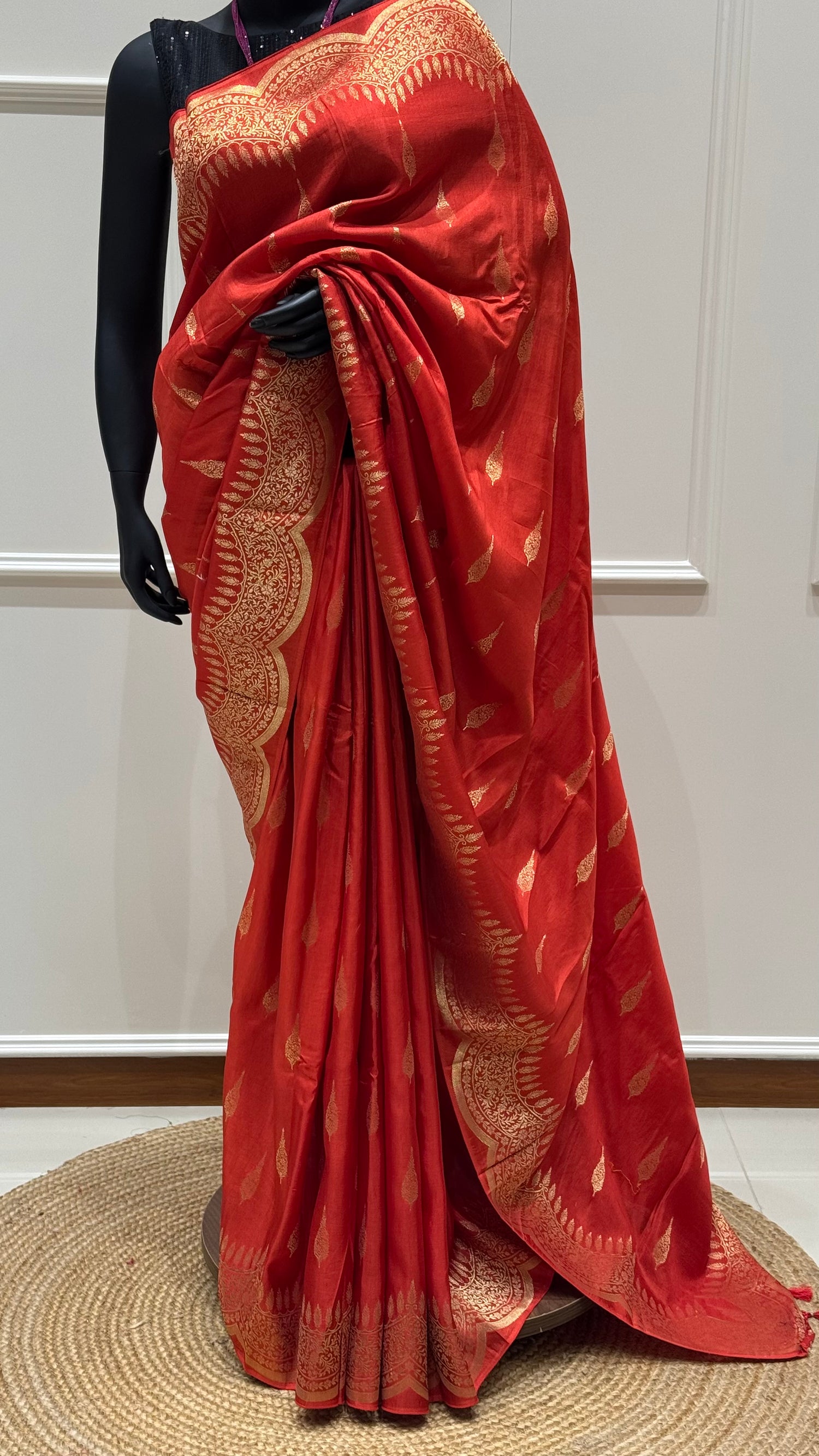 SUV3422-RED