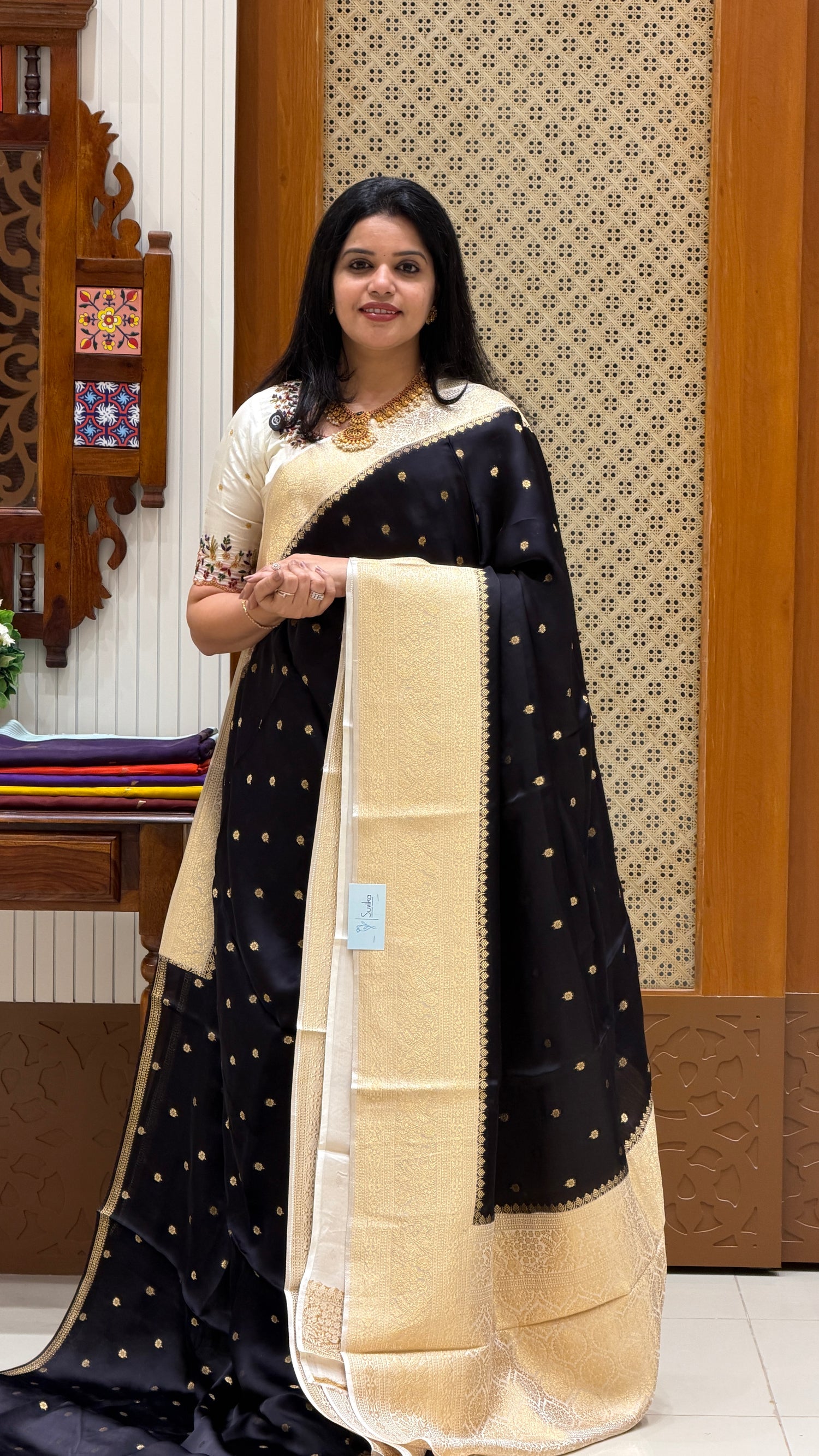 BANARASI SATIN SUV4872-BLACK WITH OFFWHITE