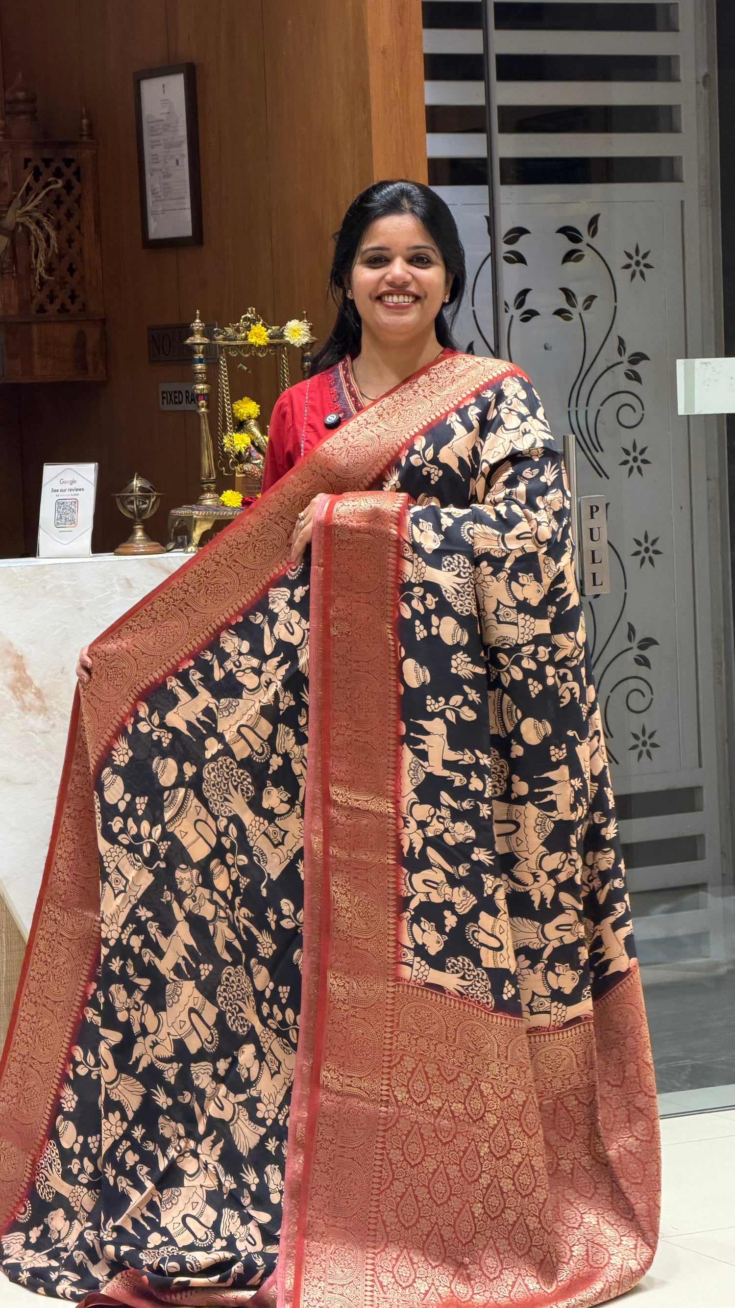 SUV4012-BLACK WITH RED KALAMKARI