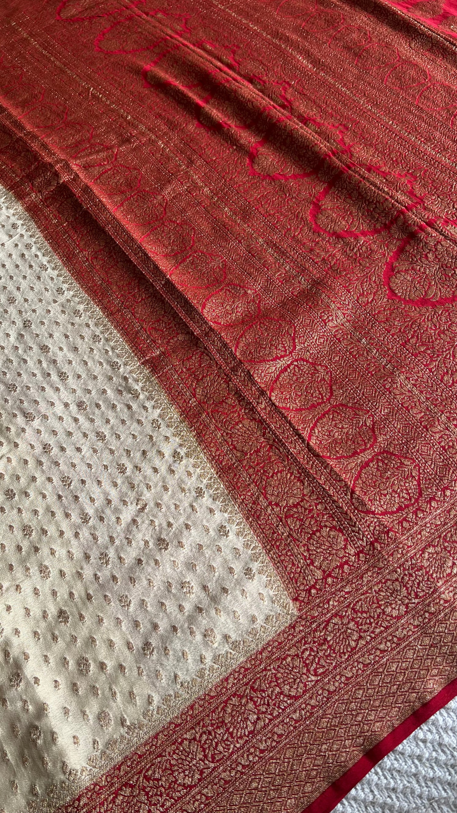 PSB40-BEIGE WITH RED