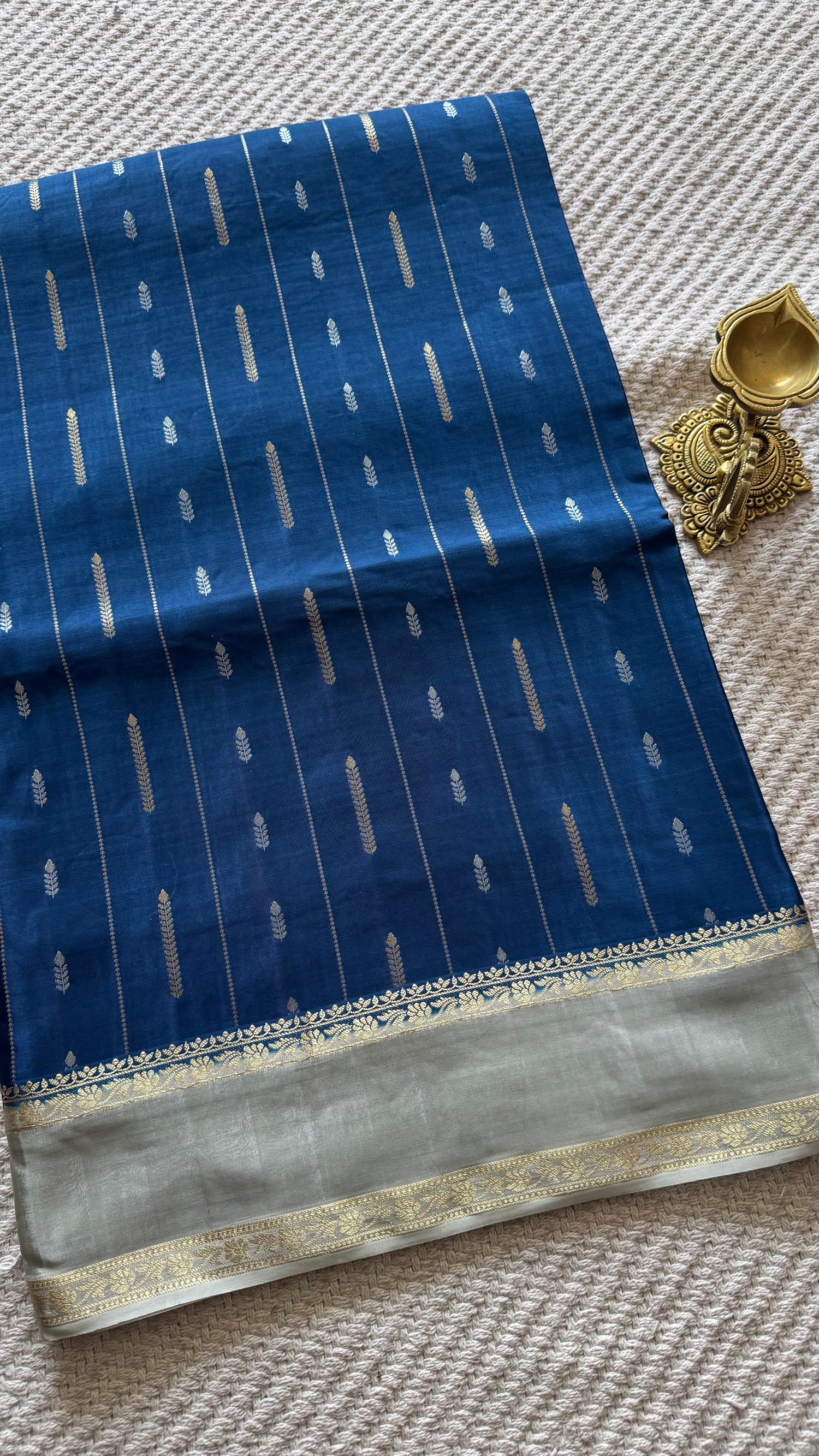 SUV4851-SAPHIREBLUE WITH GREY