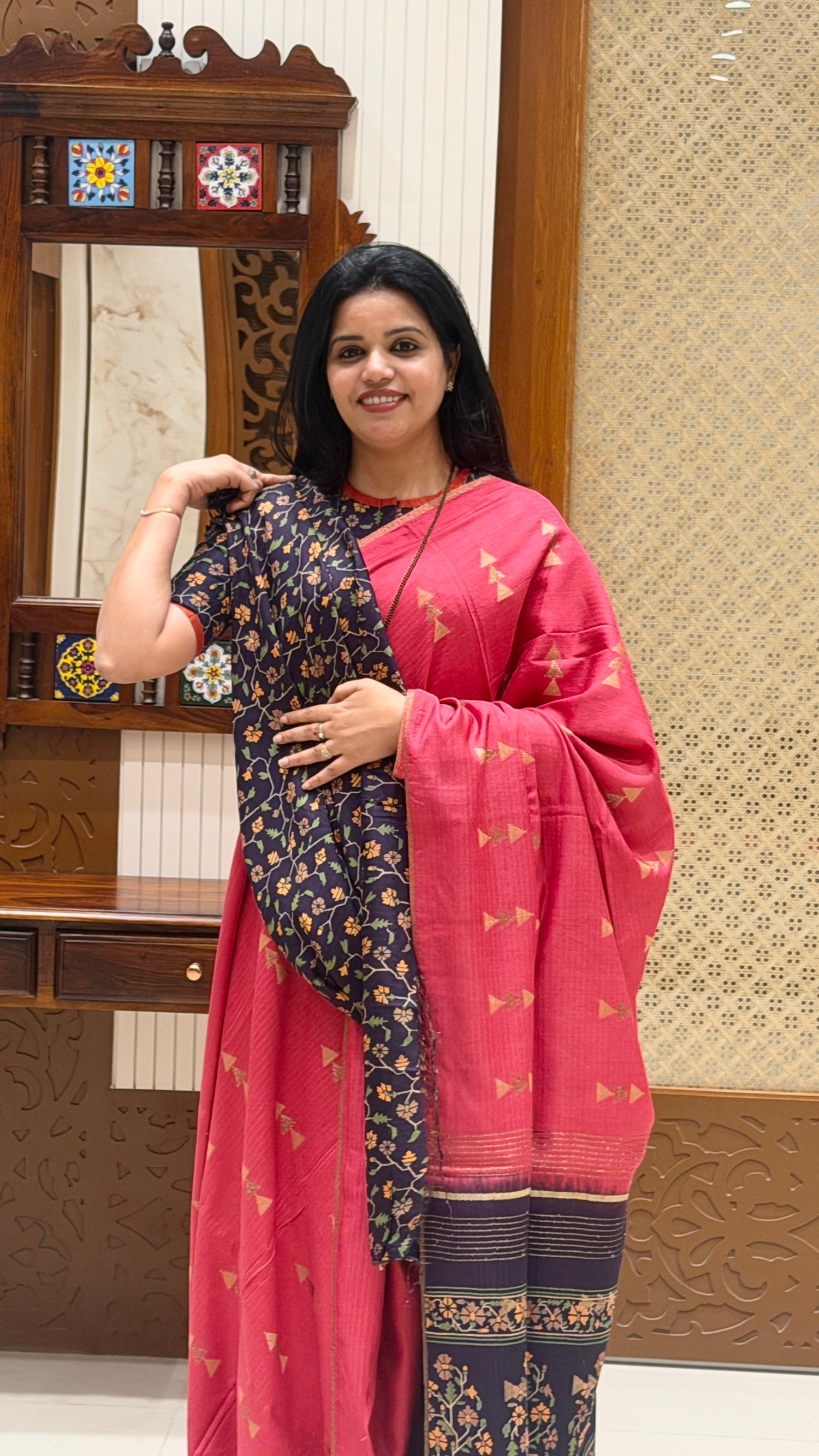 SUV3925-PINK WITH BLUE