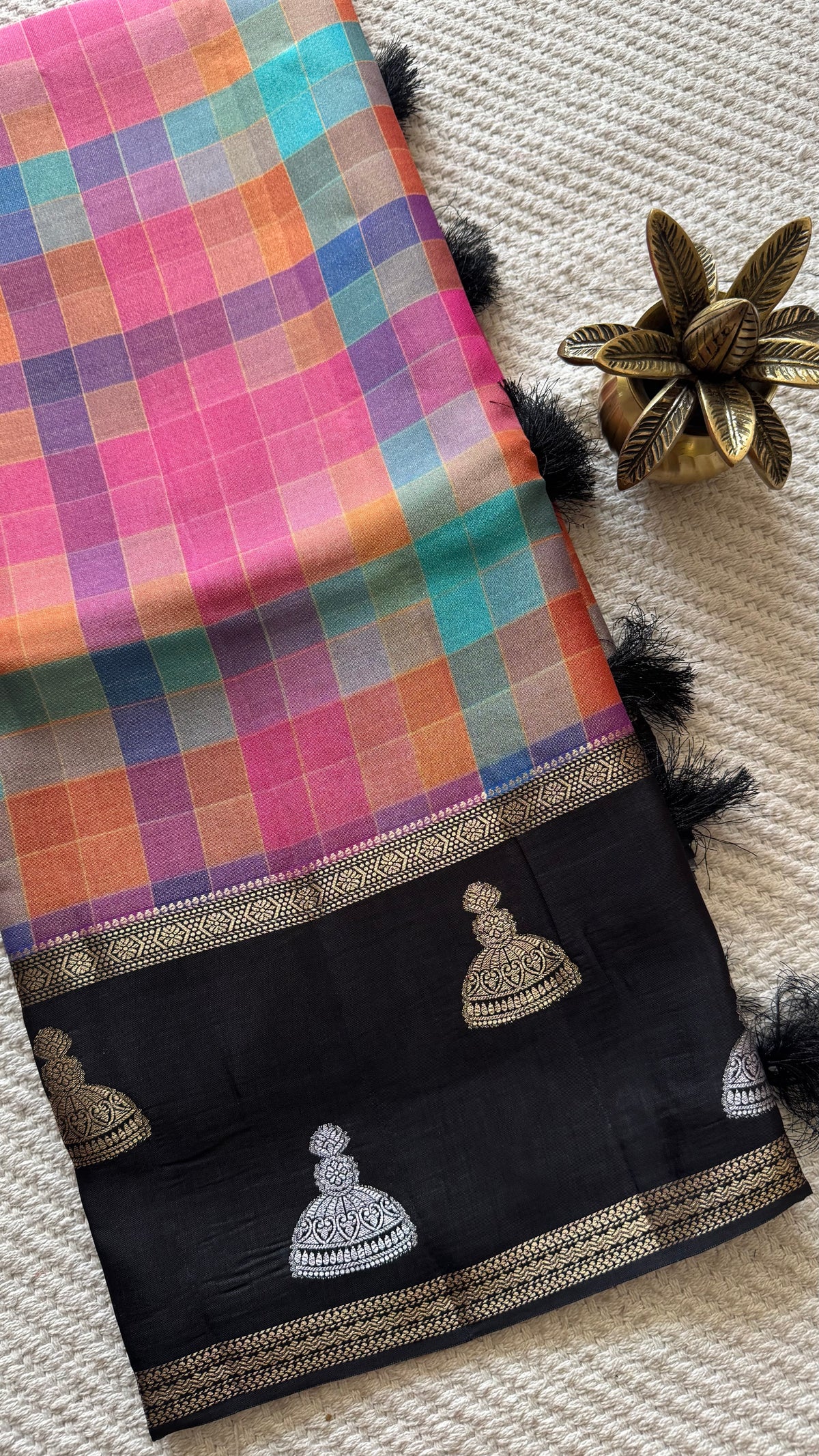 CHECKS SAREE SUV5886-MULTI-4