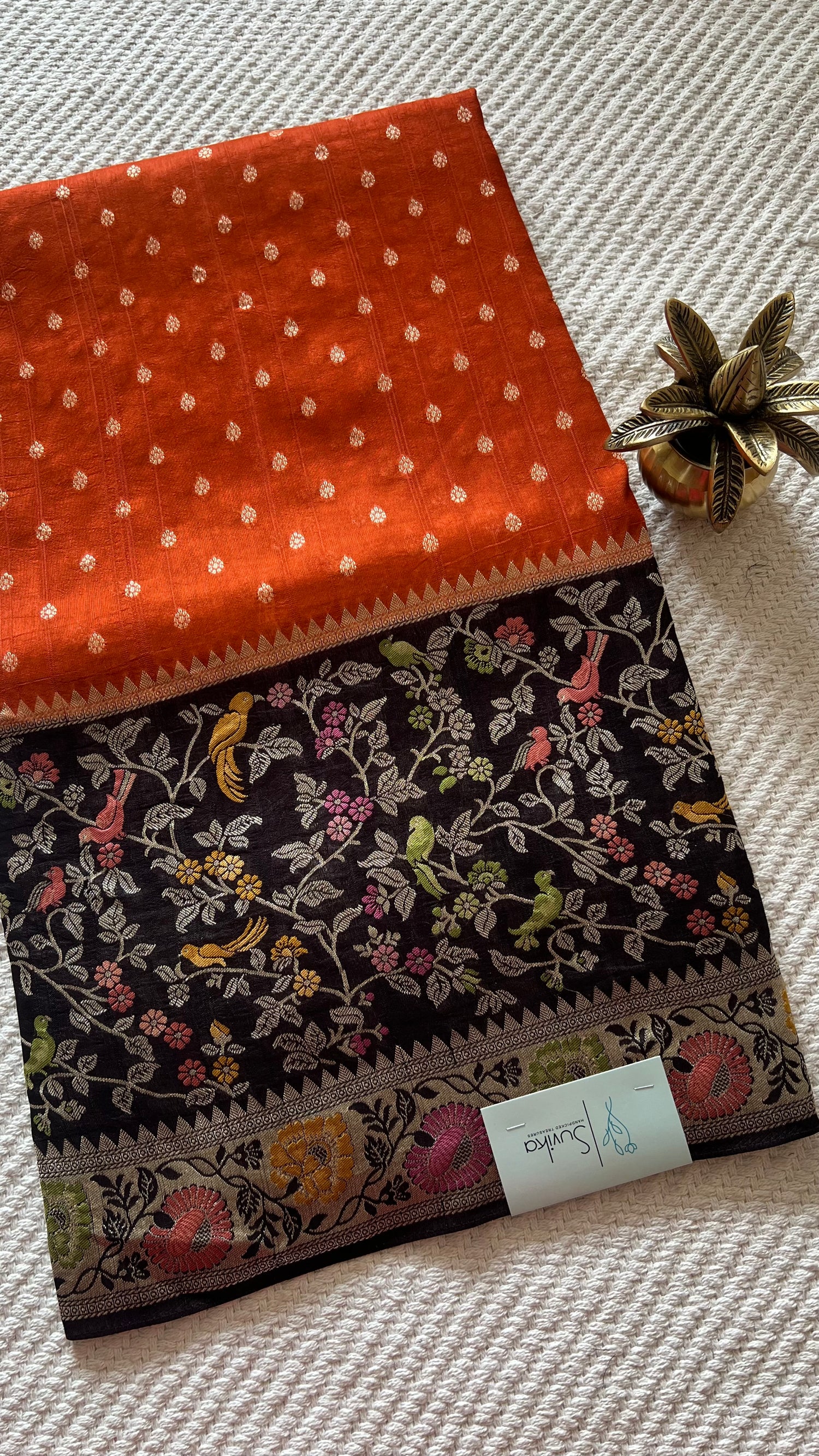 SUV4265-RUST WITH BLACK