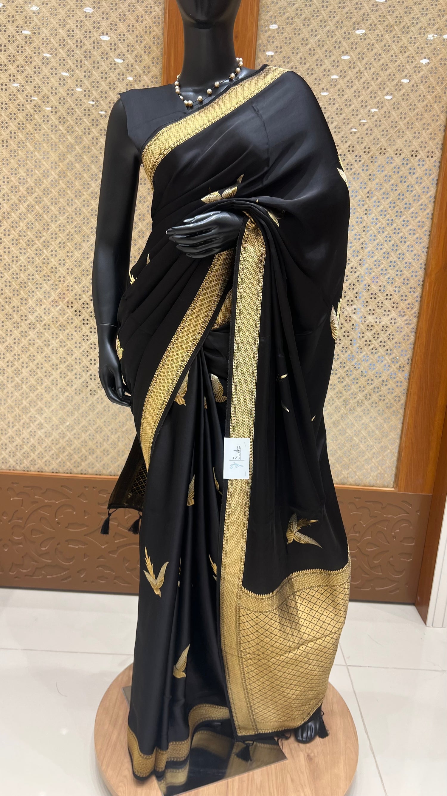 SUV4219-BLACK