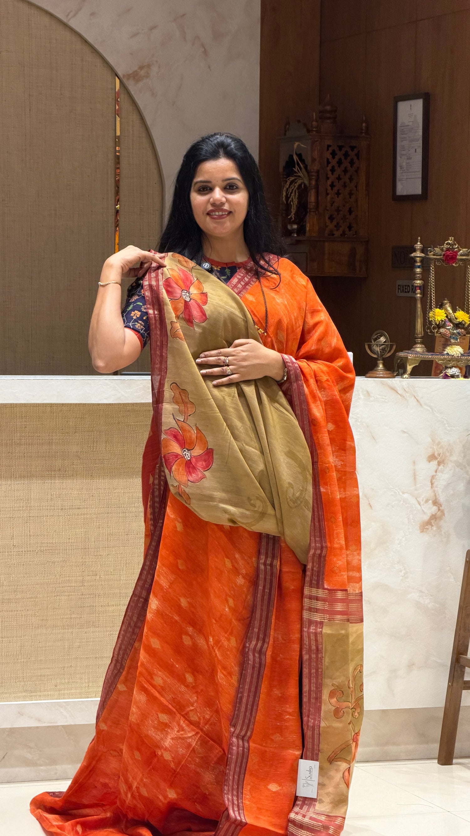 SUV4019-CHICKU WITH RED