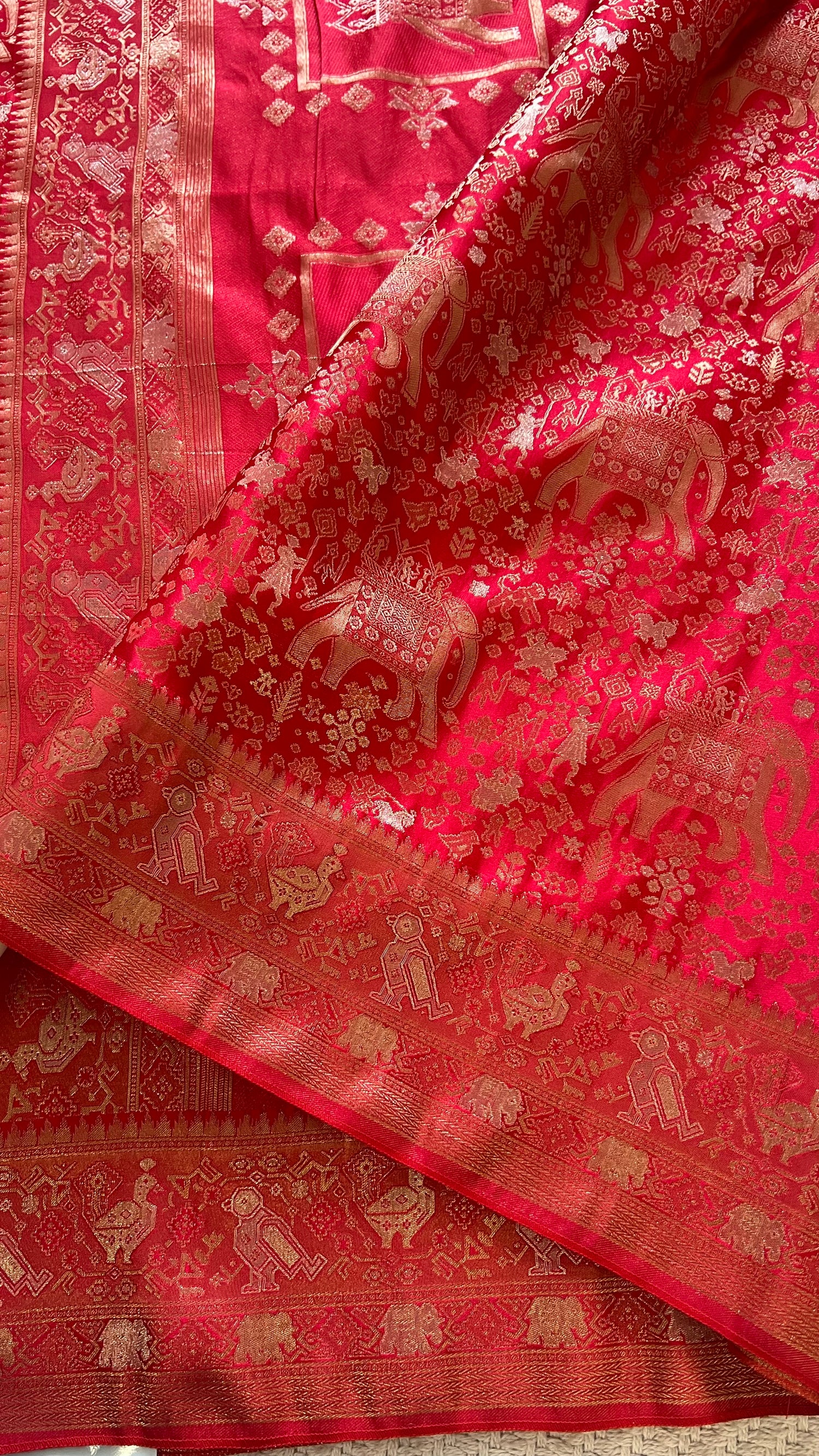 SUV4288-RED