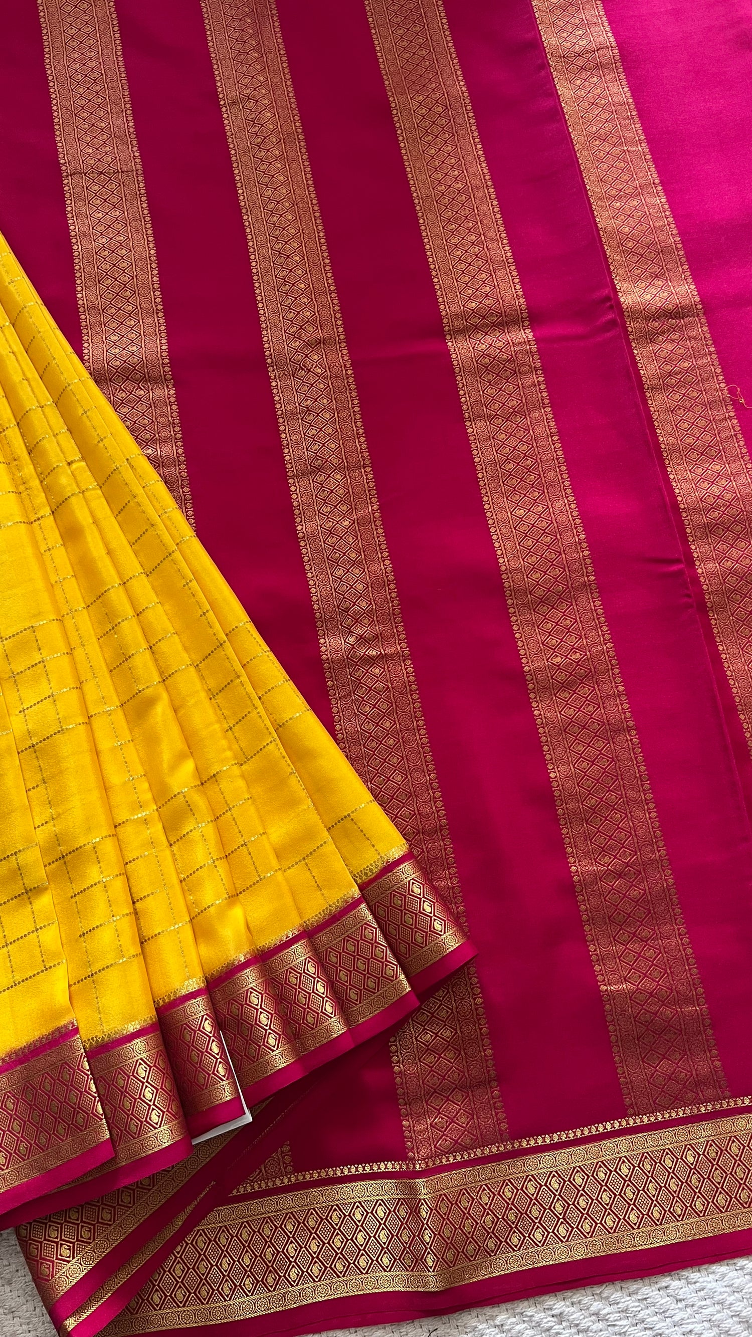 PSUV280-YELLOW WITH PINK