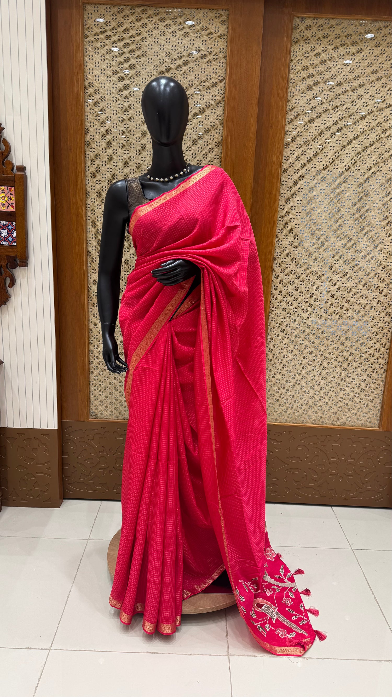 SUV4772-PINK