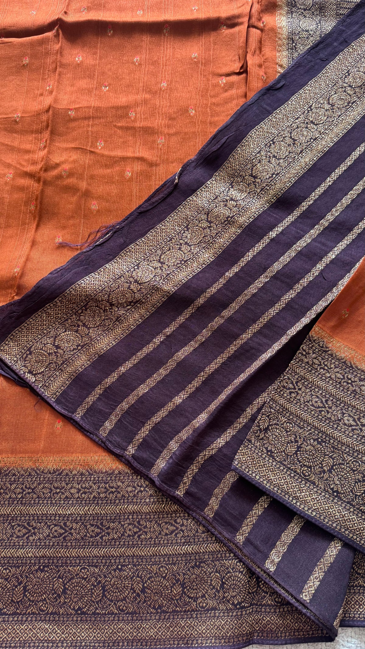 CREPE SILK SUV5679-RUST WITH WINE