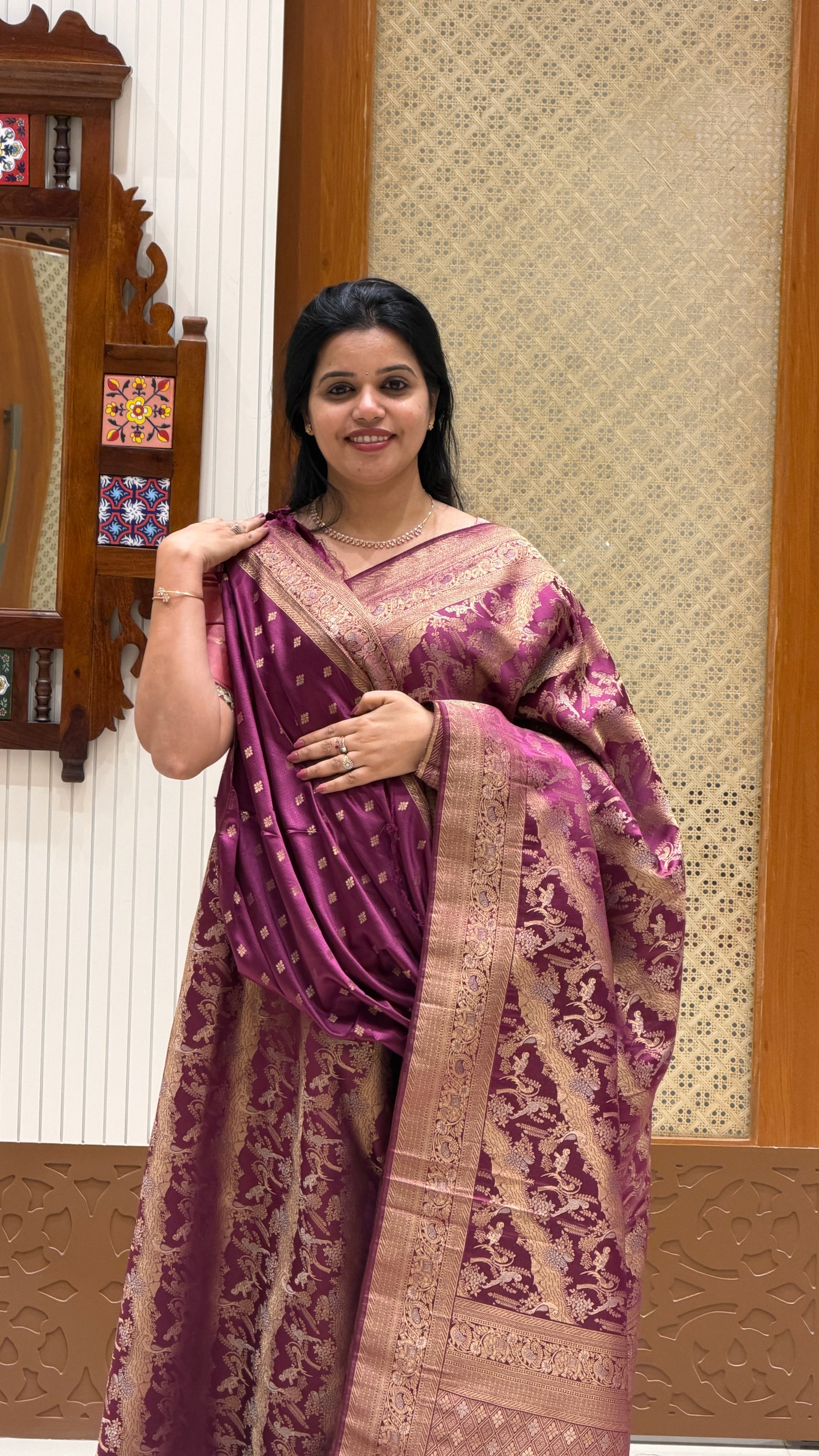 SUV4287-WINE Satin Kathans