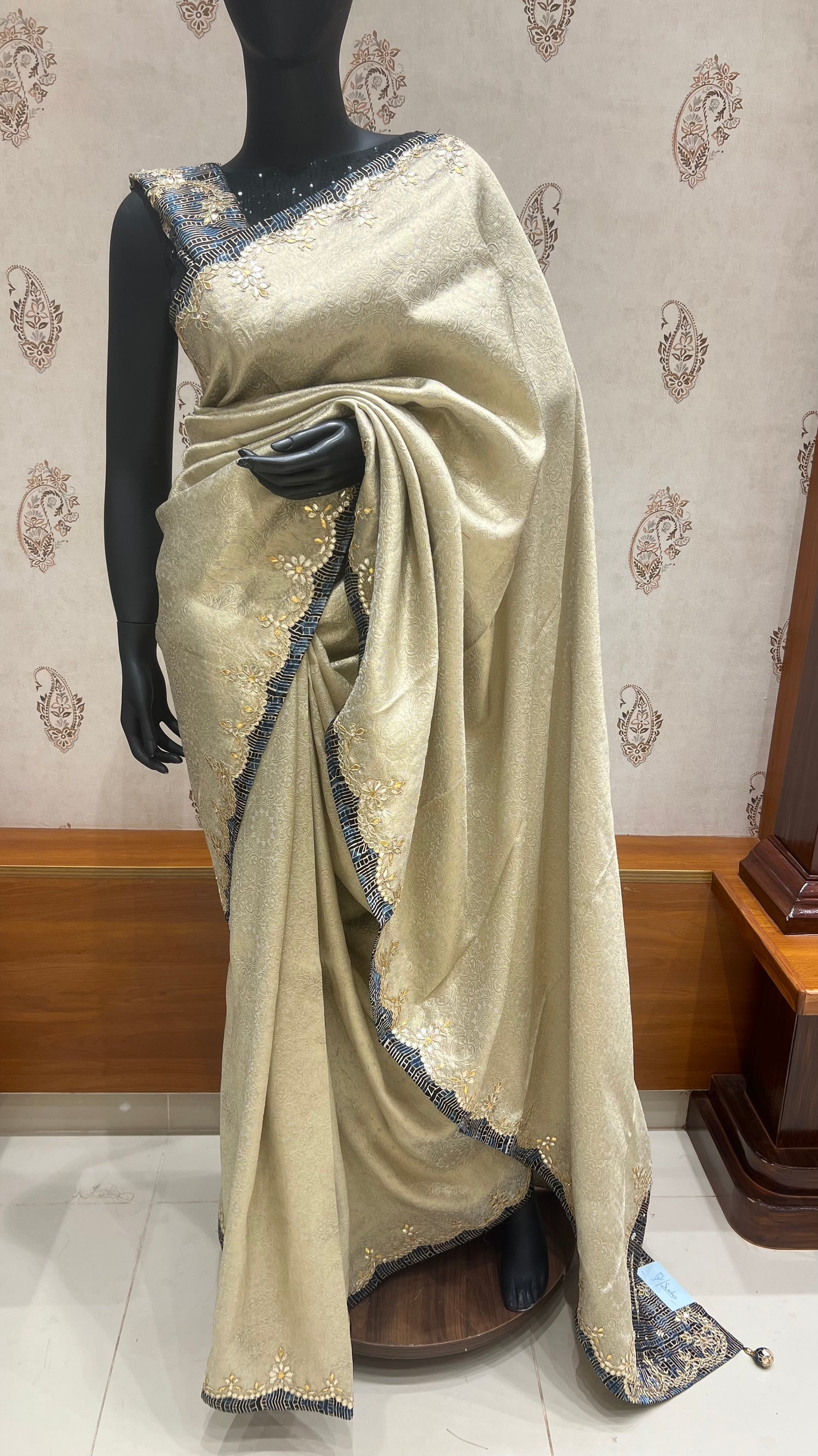 SUV4614-BEIGE WITH BLUE