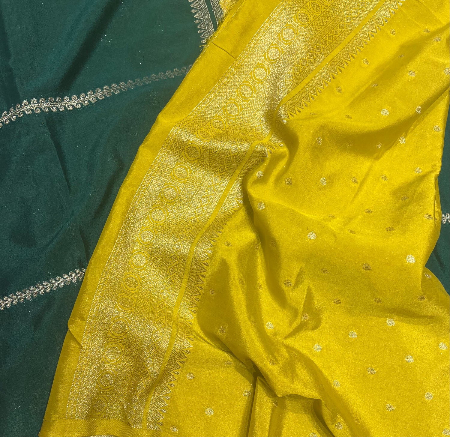 SUV2133-BOTTLEGREEN YELLOW