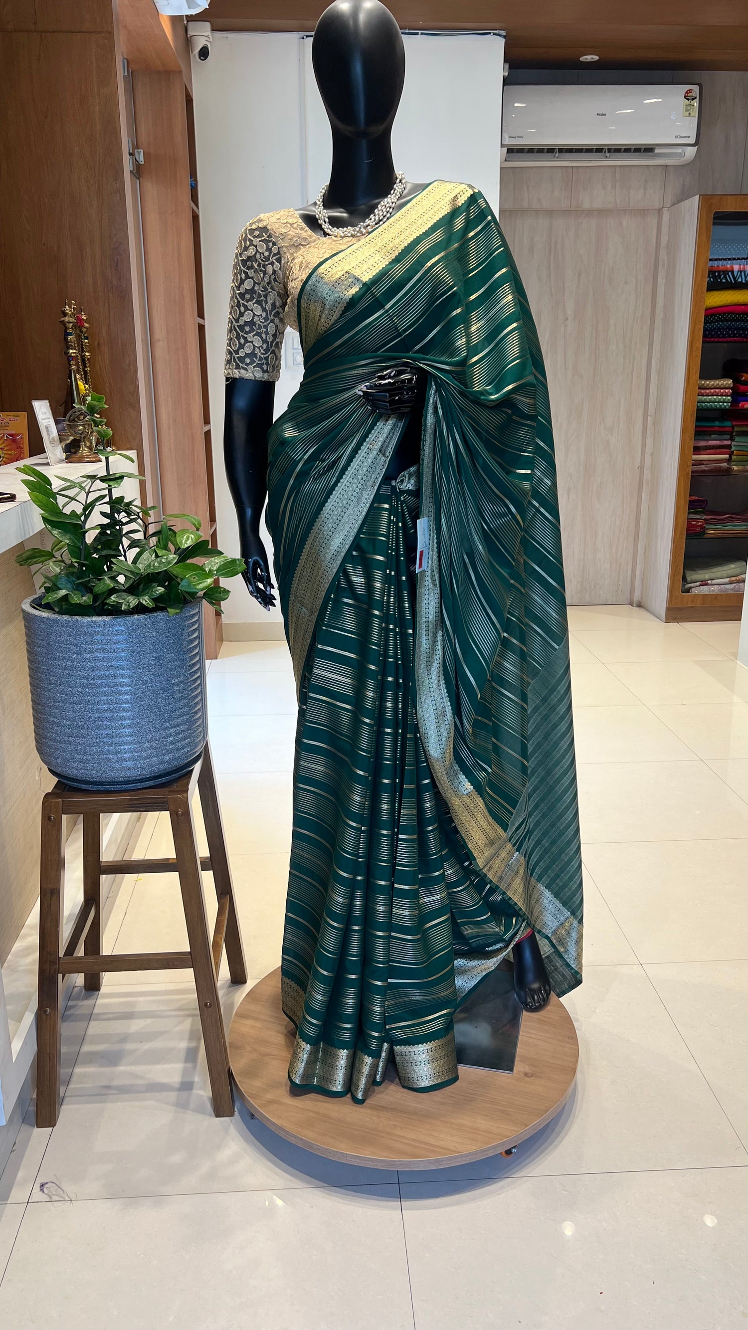 SUV2138 - BOTTLEGREEN Mysore crepe