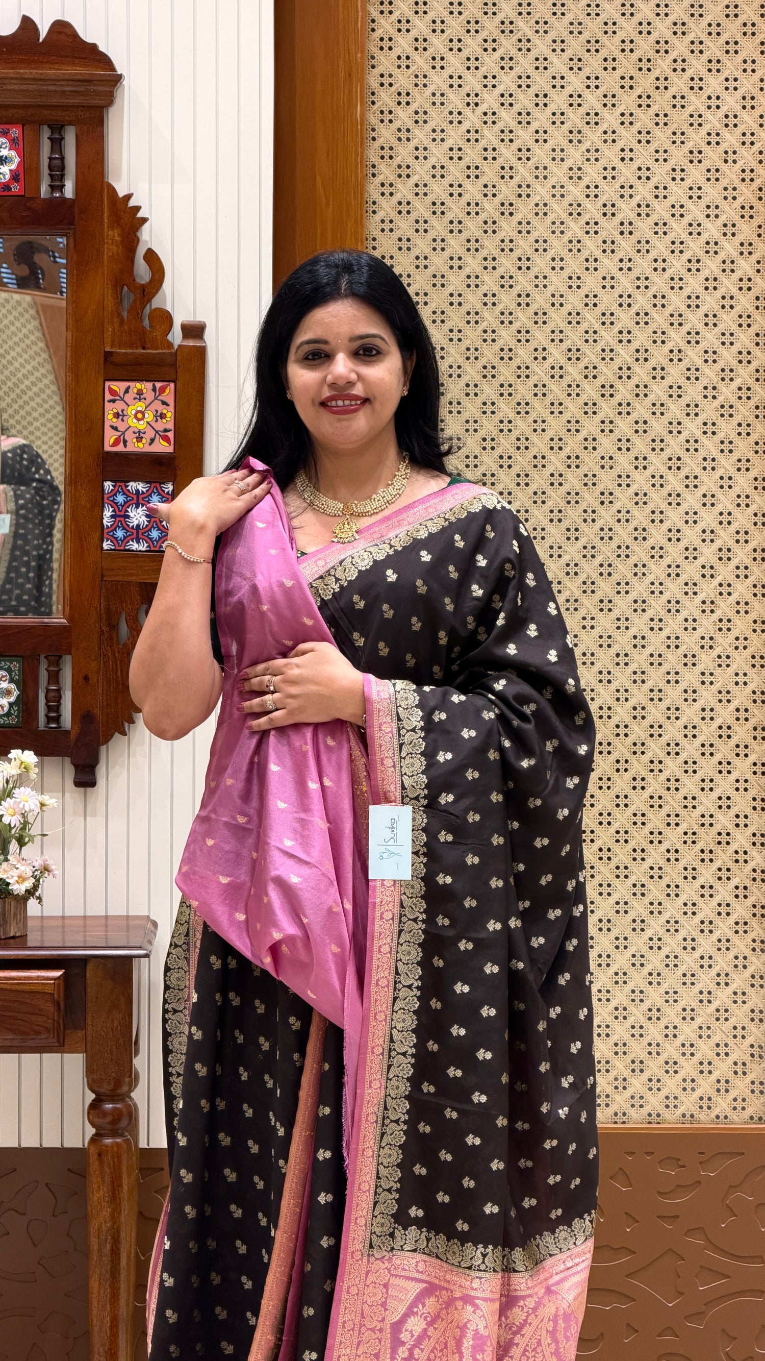 SUV4392-BLACK WITH BABYPINK
