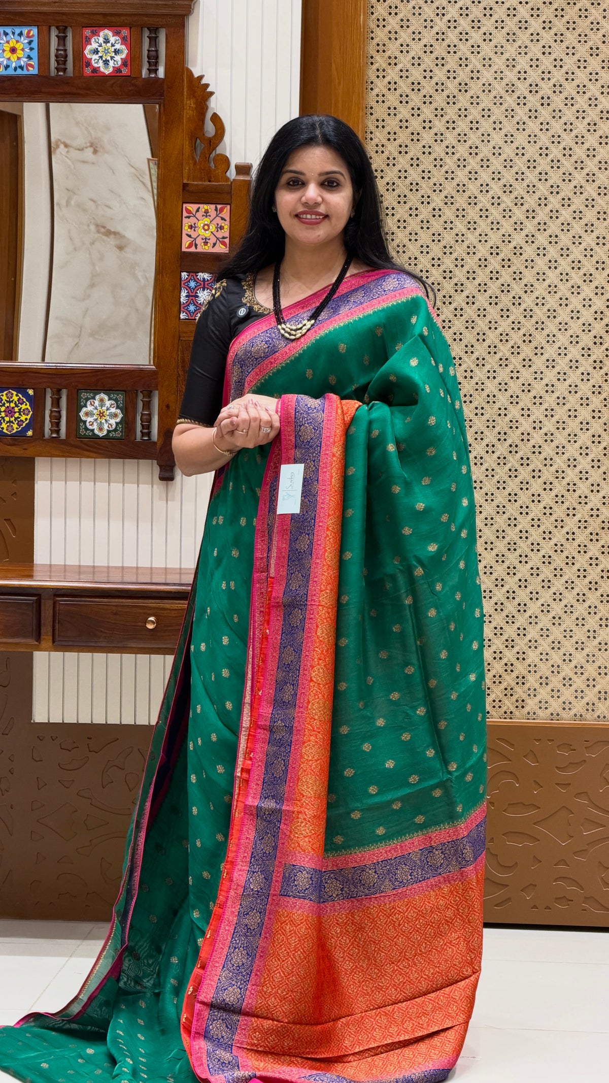 BANARASI DUPION SILK SAREE  SUV5812-GREEN