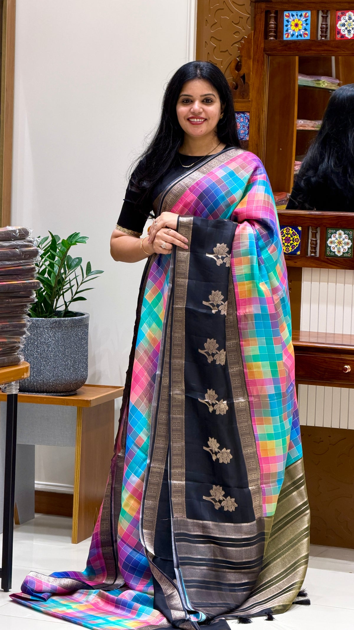 CHECKS SAREE SUV5880-MULTI-3