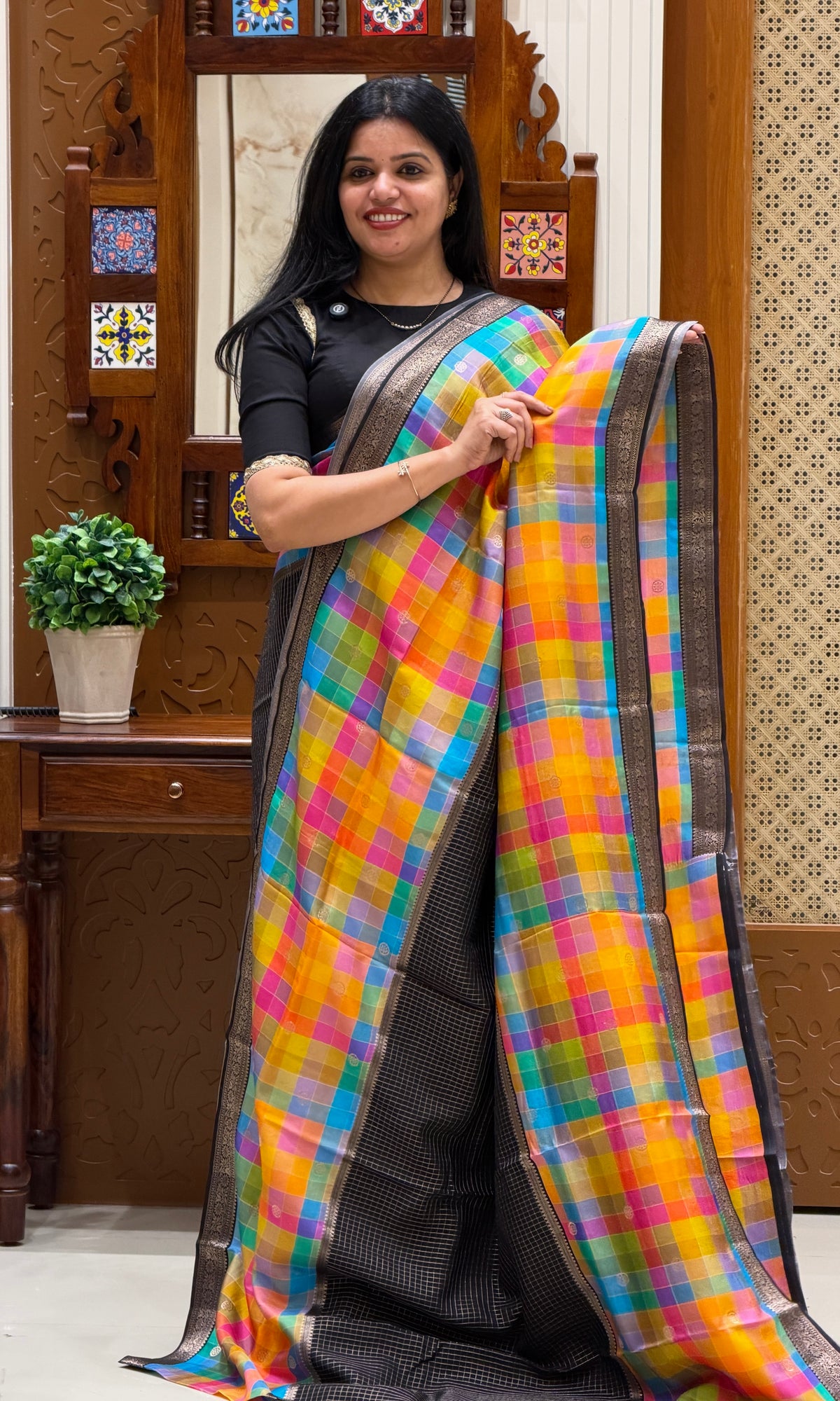CHECKS SAREE SUV6079-MULTI-4