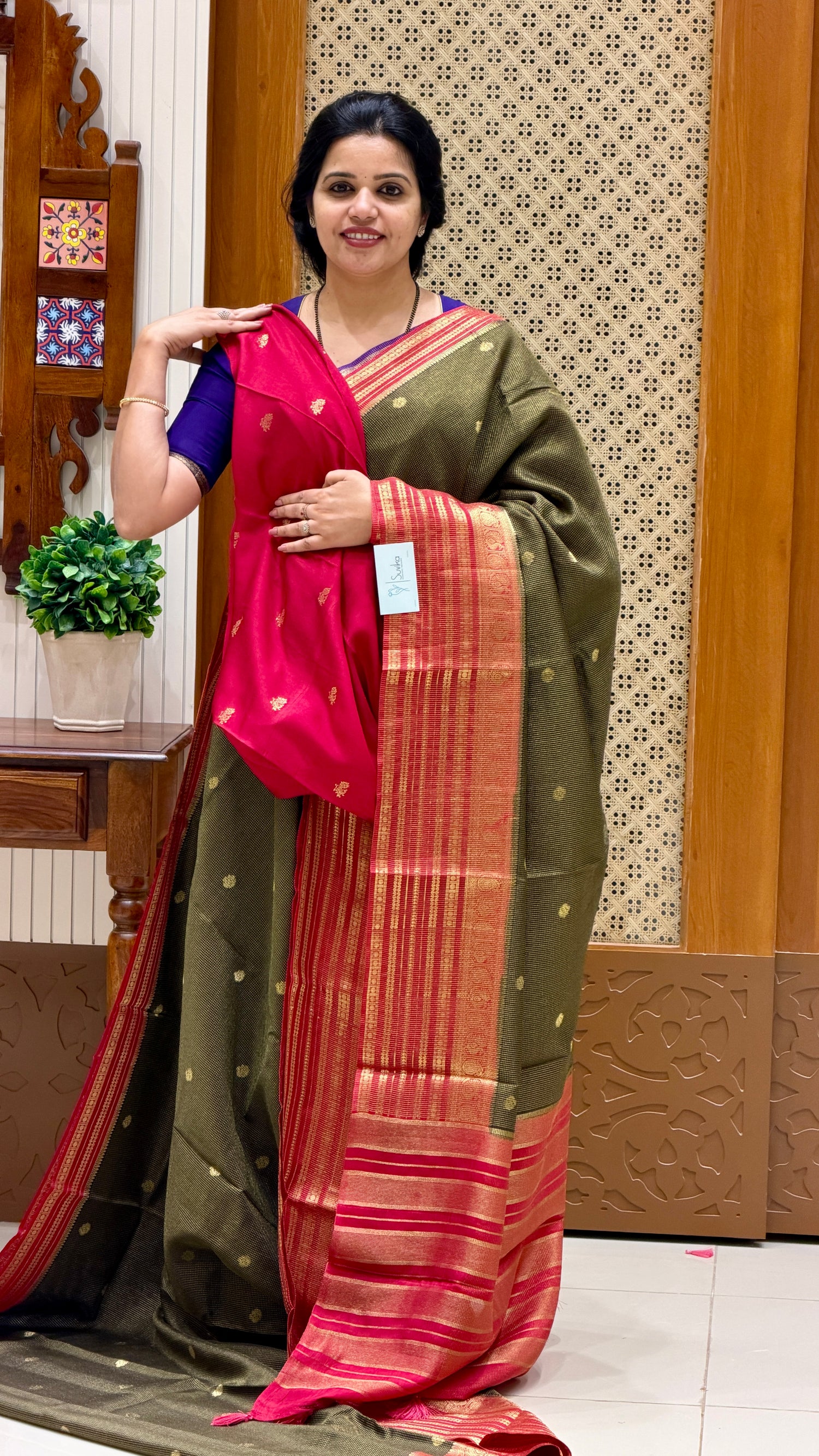 CREPE SILK SAREE SUV5456-BLACK WITH PINK
