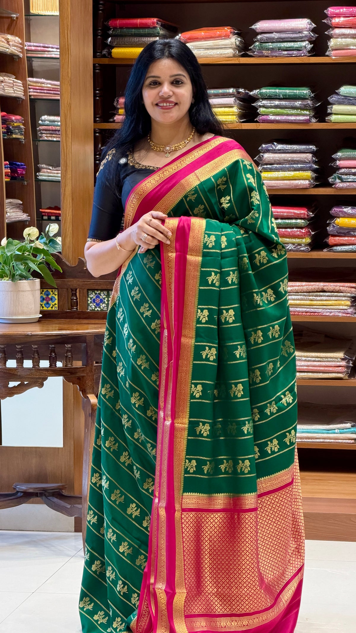 PURE MYSORE CREPE PSH79-BOTTLEGREEN WITH PINK