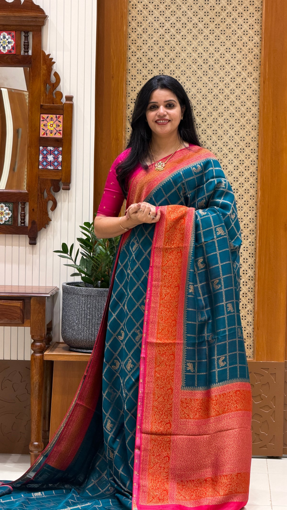 BANARASI DUPION SILK SUV5722-RAMABLUE