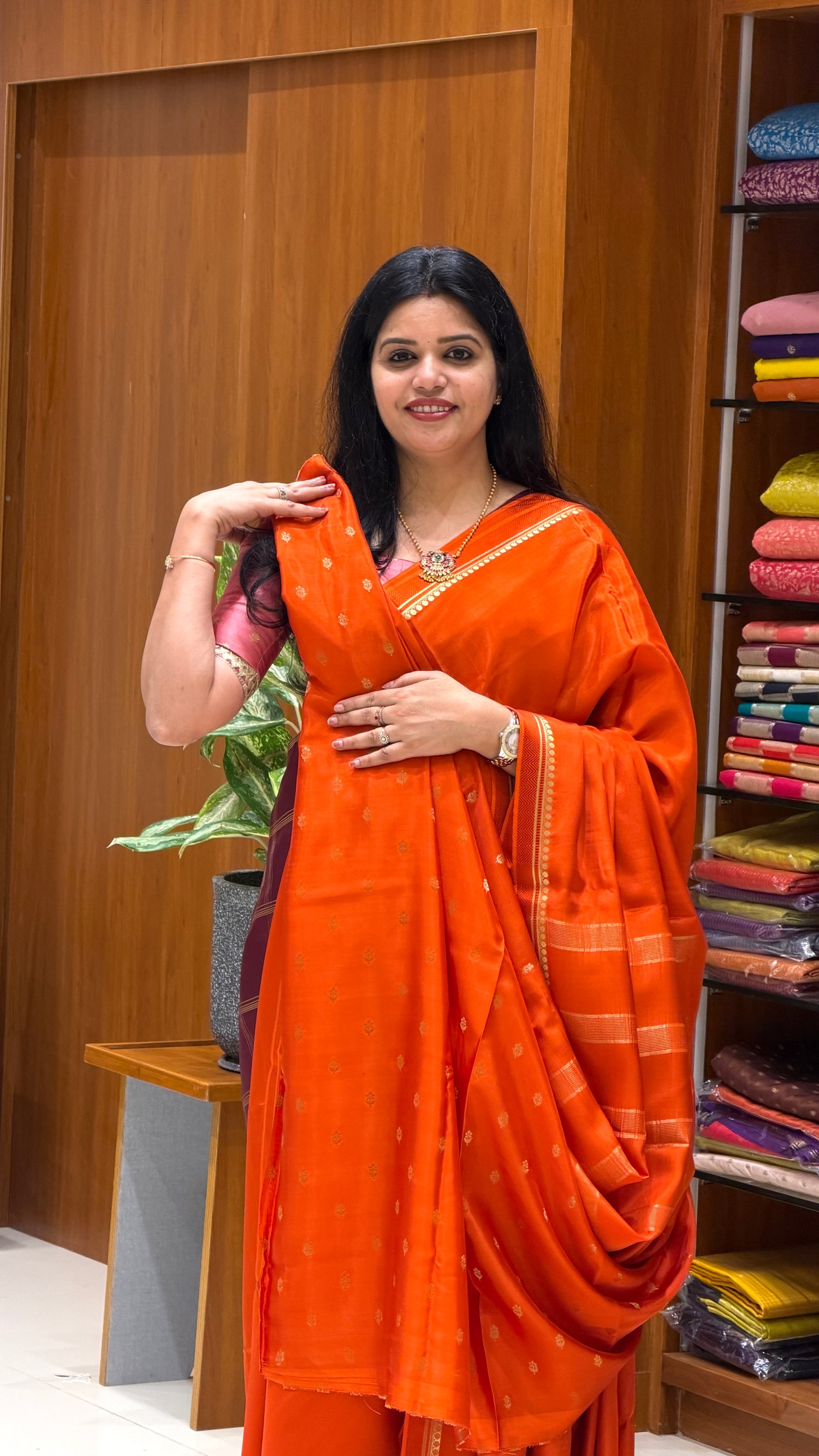 MYSORE CREPE 01 SUV5790-RUST