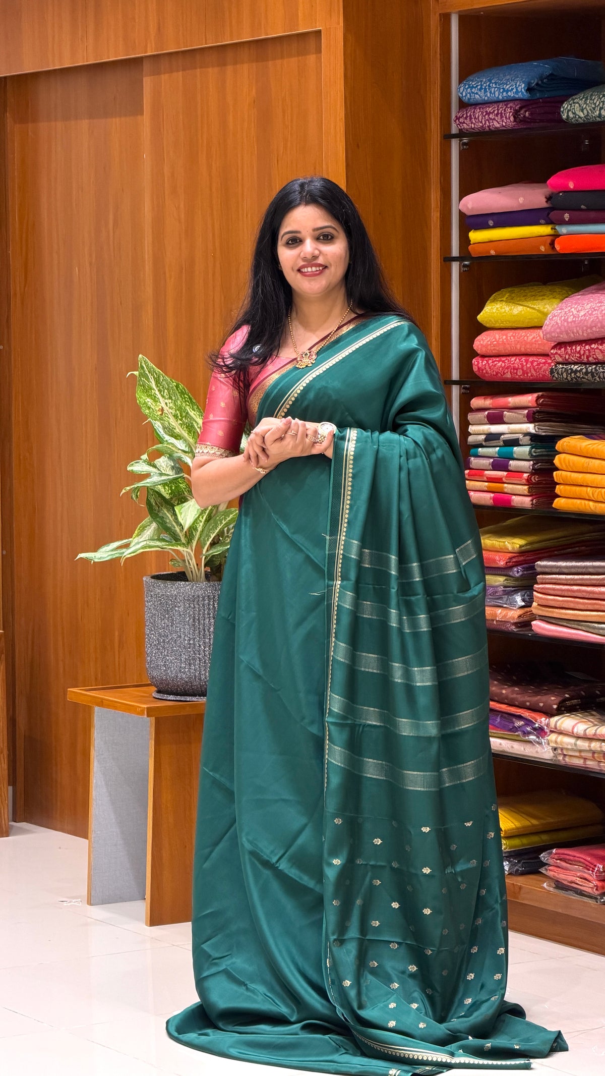 MYSORE CREPE 01 SUV5790-BOTTLEGREEN