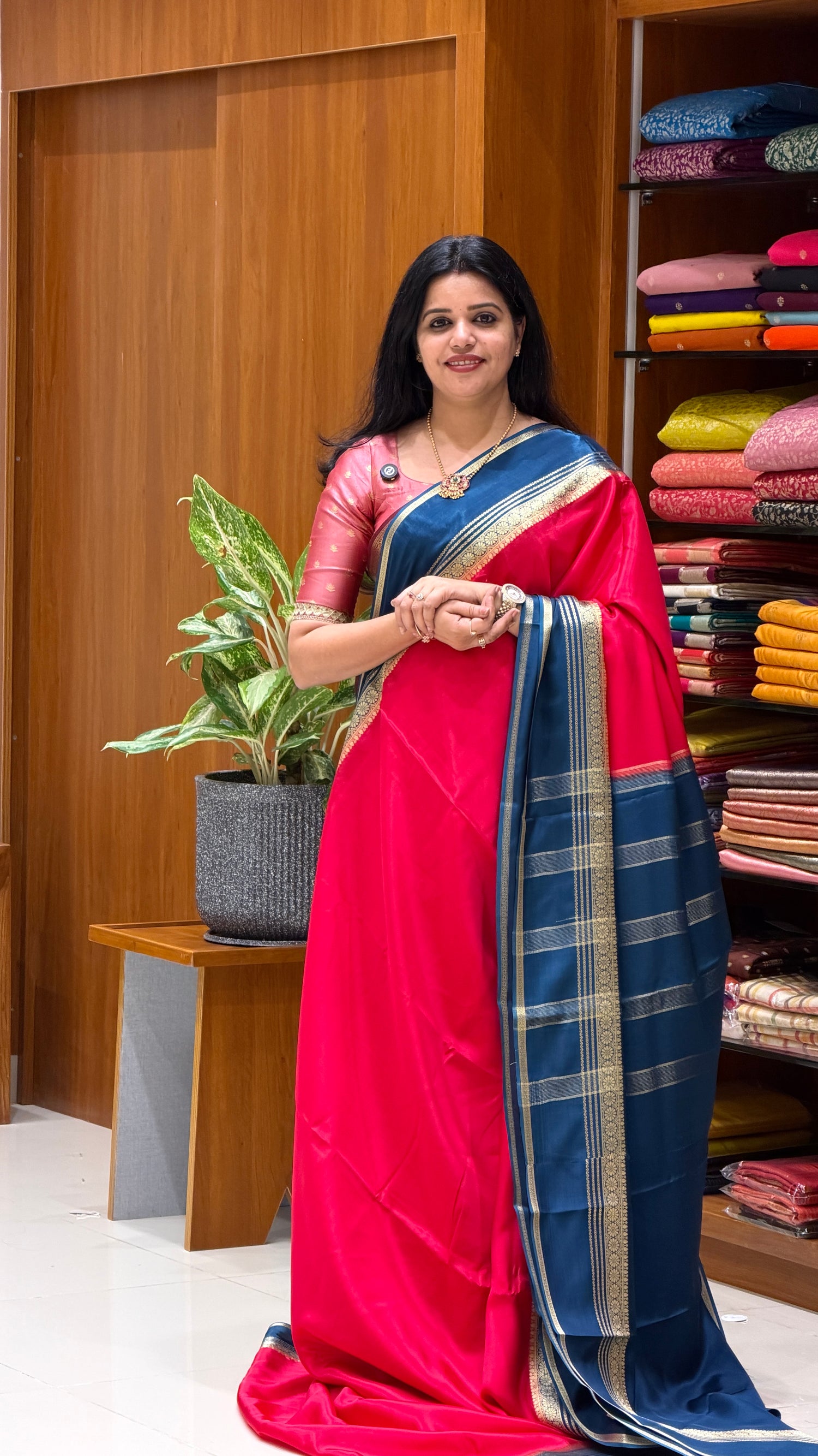 MYSORE CREPE 01 SUV5792-RED