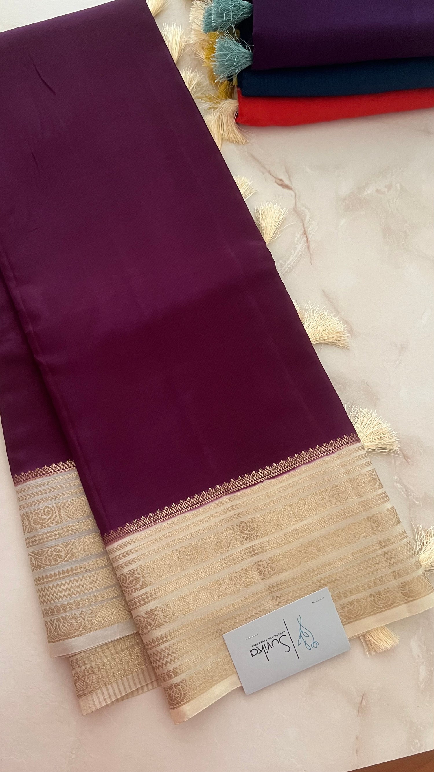 SUV3780- MAGENTA WITH WHITE