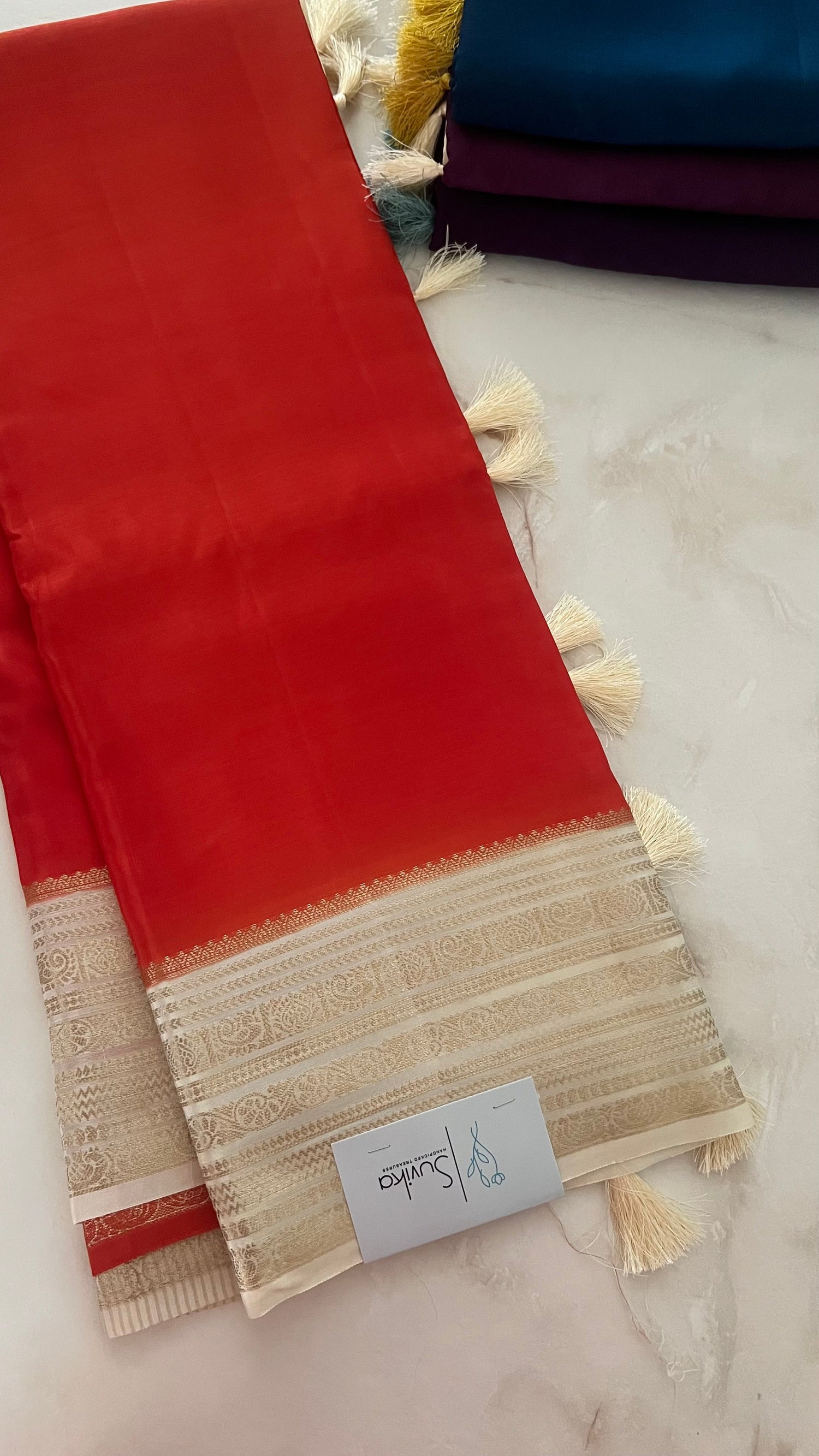 SUV3780- ORANGE WITH  WHITE