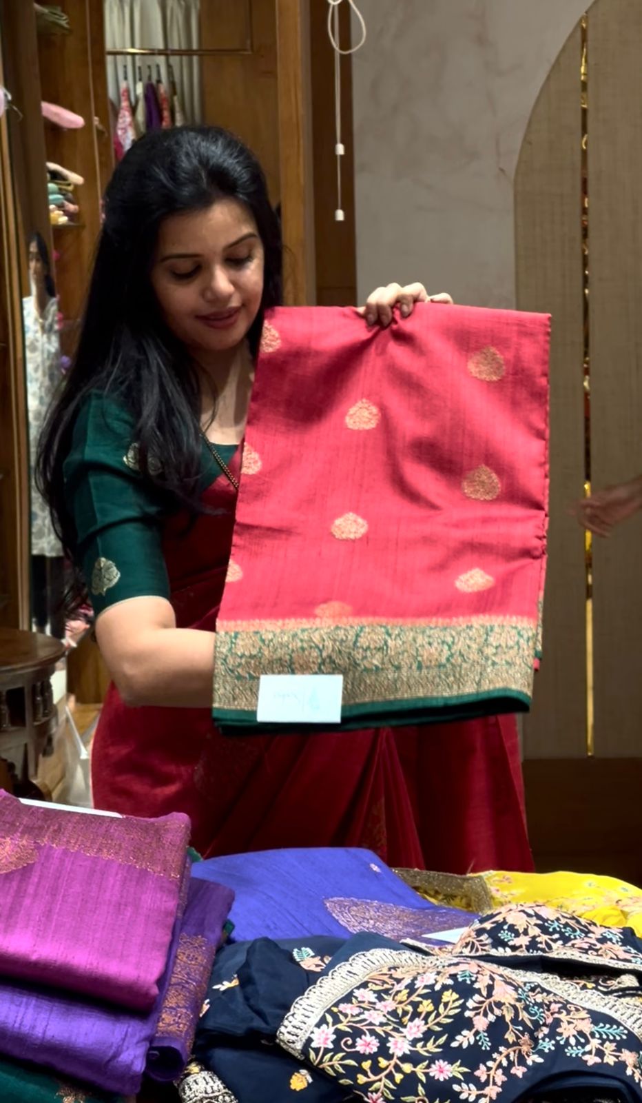 PSUV85-RED WITH BOTTLEGREEN