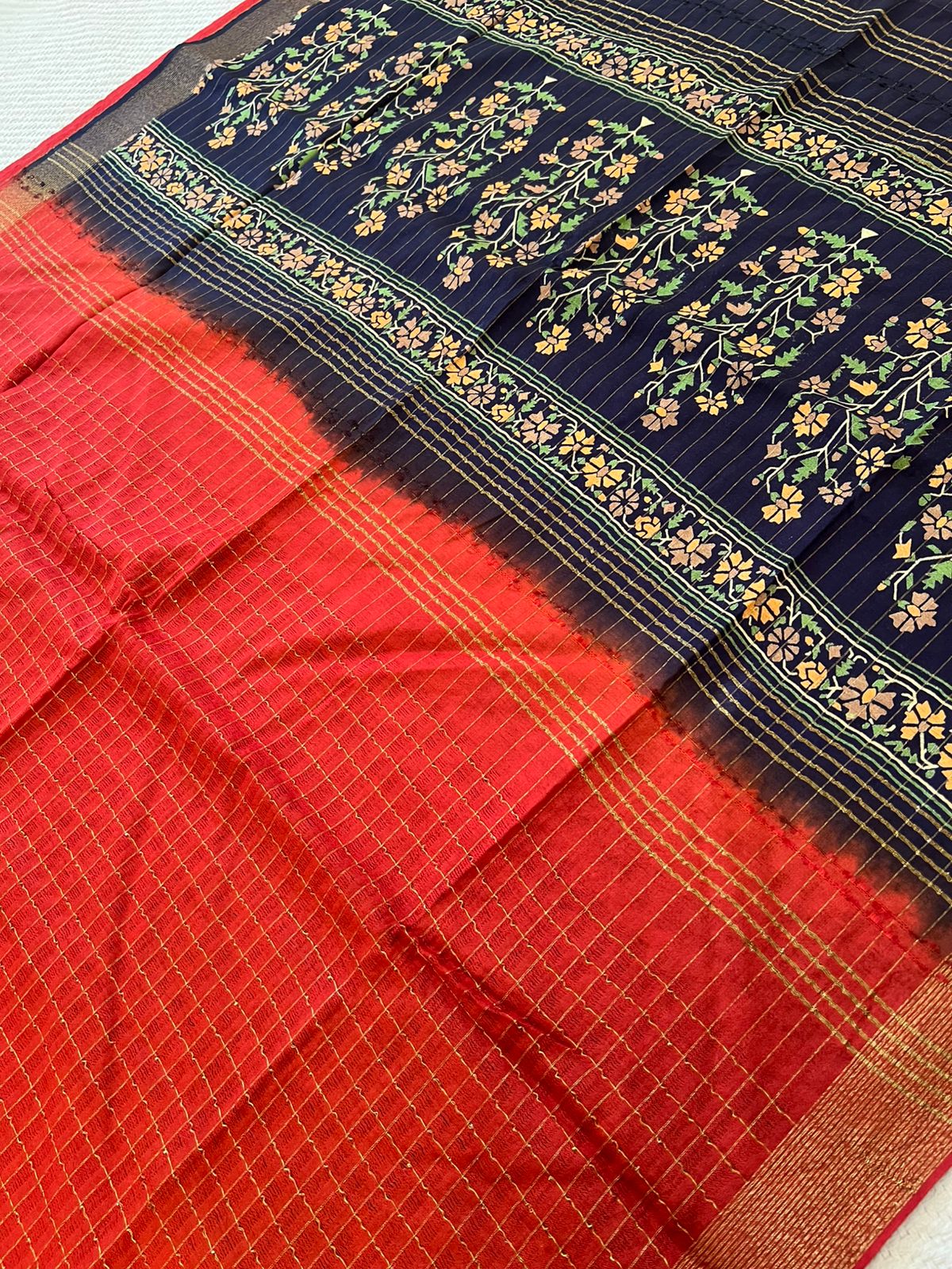 SUV3924-RED WITH BLUE