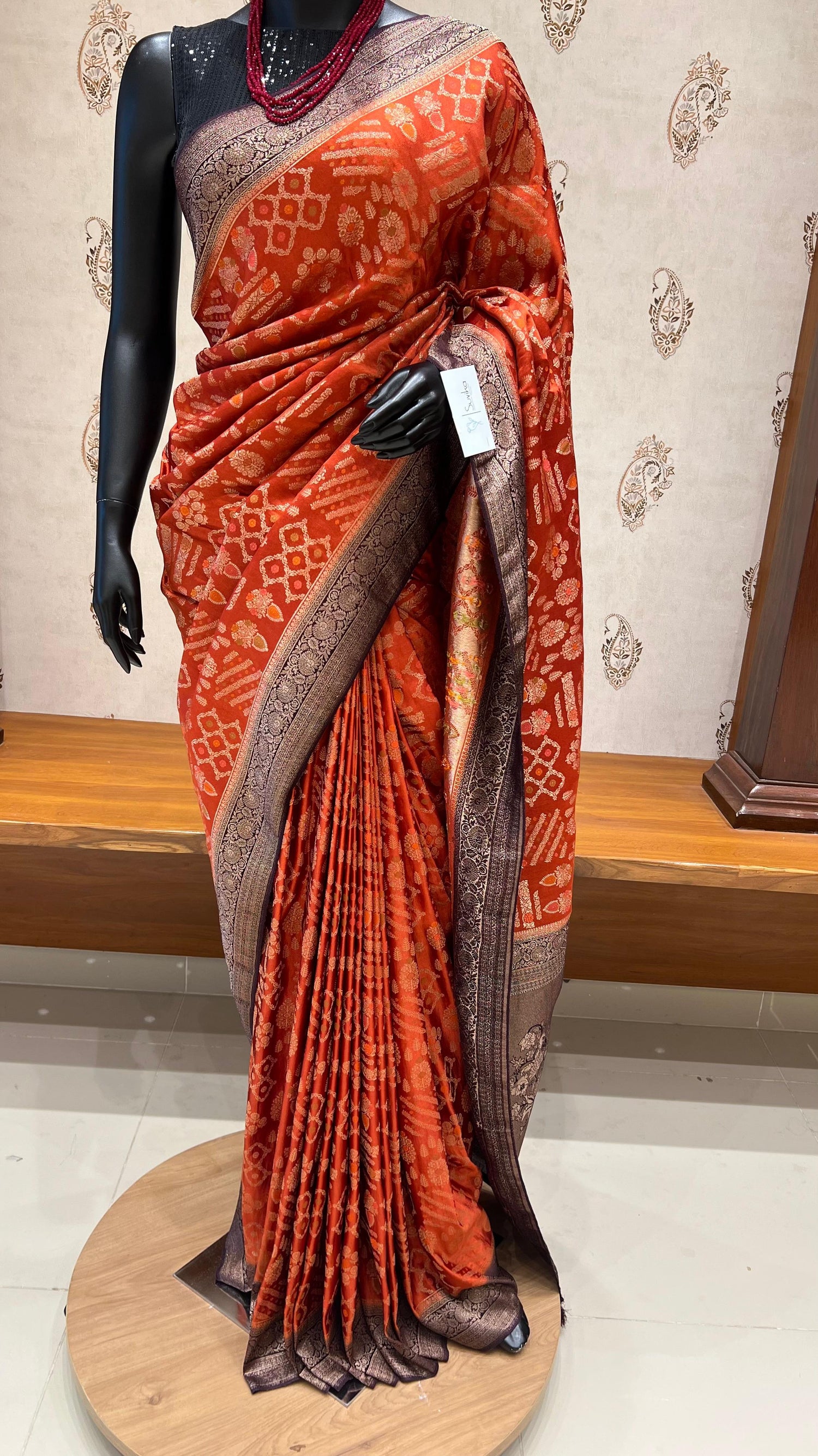 SUV3944-RUST WITH WINE