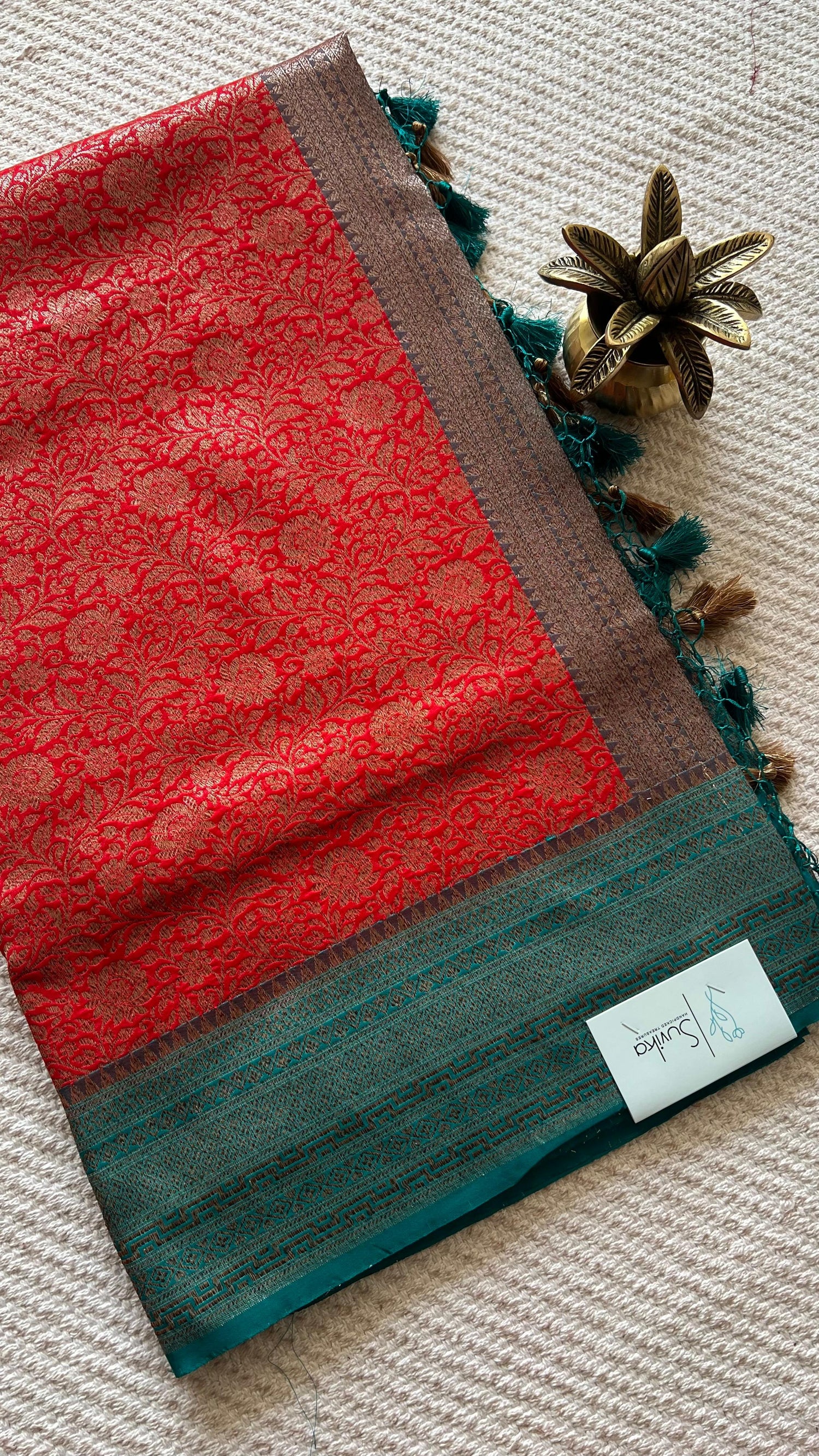 SUV3958-RED WITH RAMABLUE