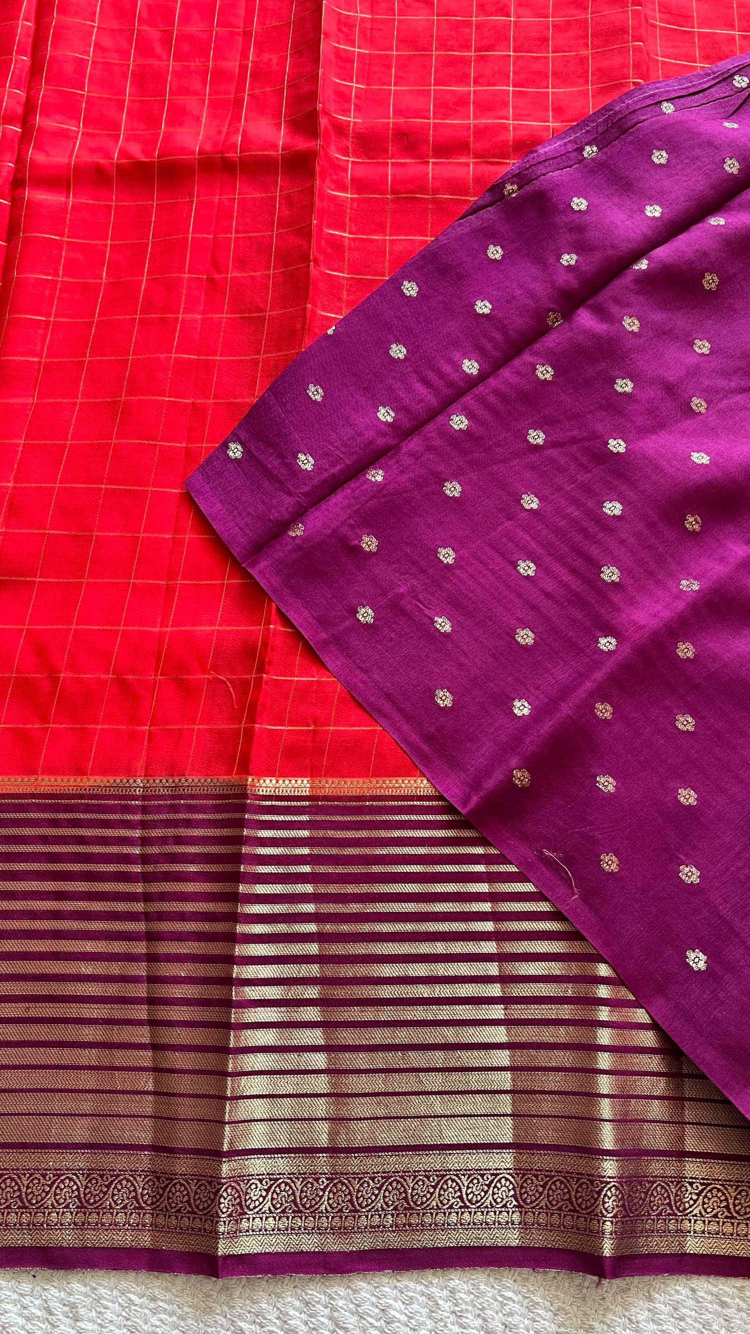 SUV4006-RED WITH MAGENTA